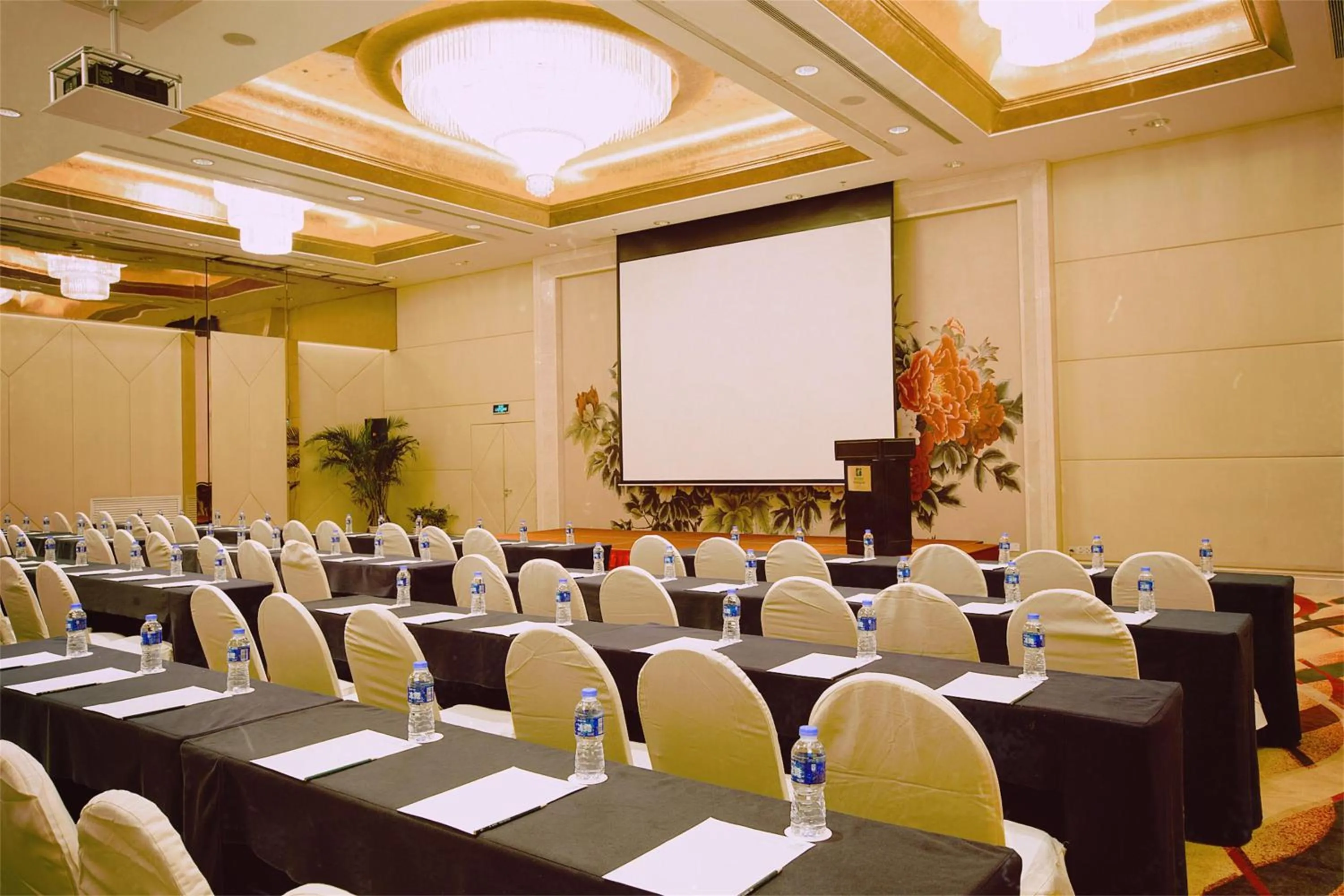 Banquet/Function facilities in Holiday Inn Shanghai Pudong by IHG