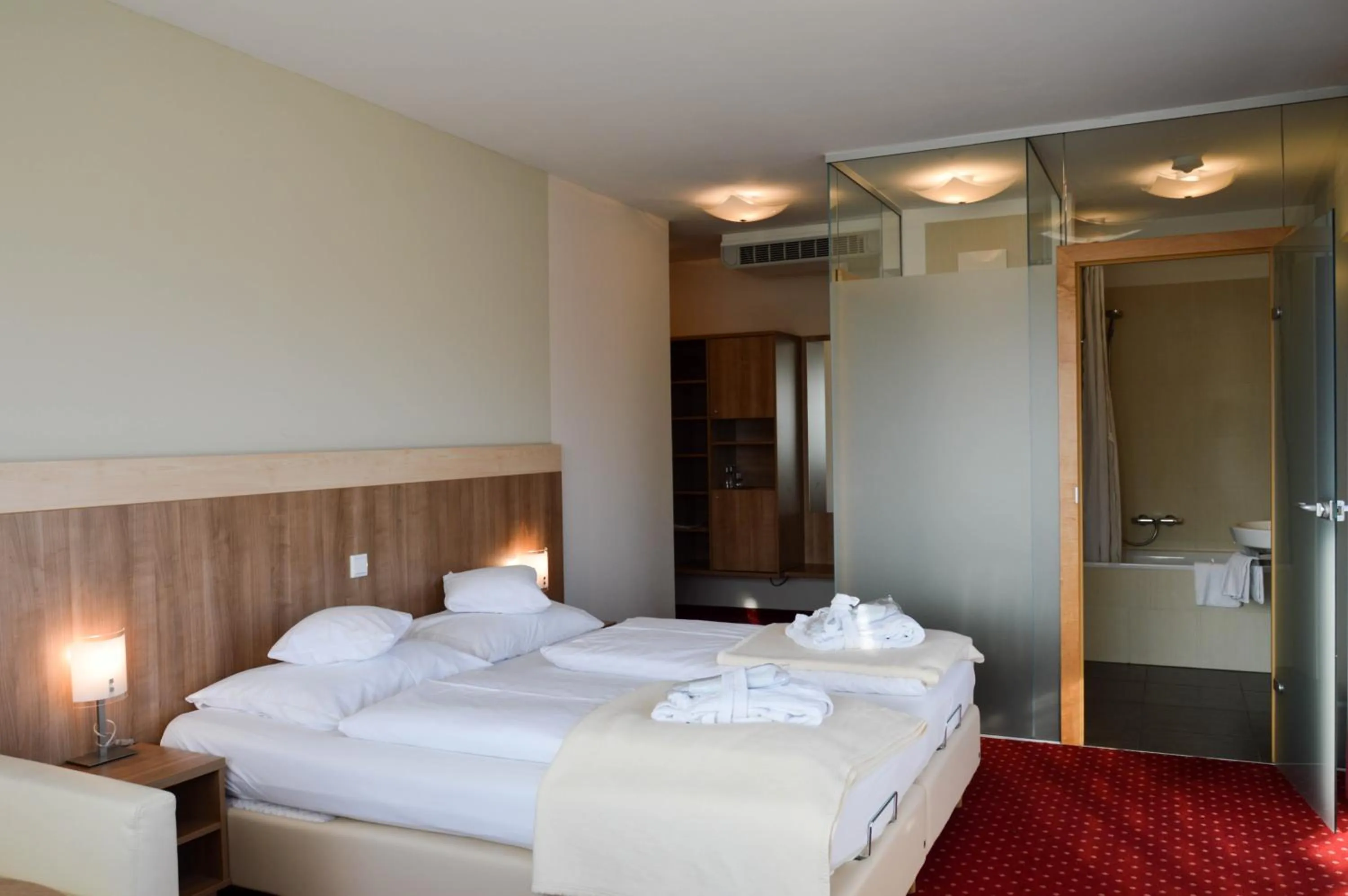 Photo of the whole room, Bed in Hotel Römerhof