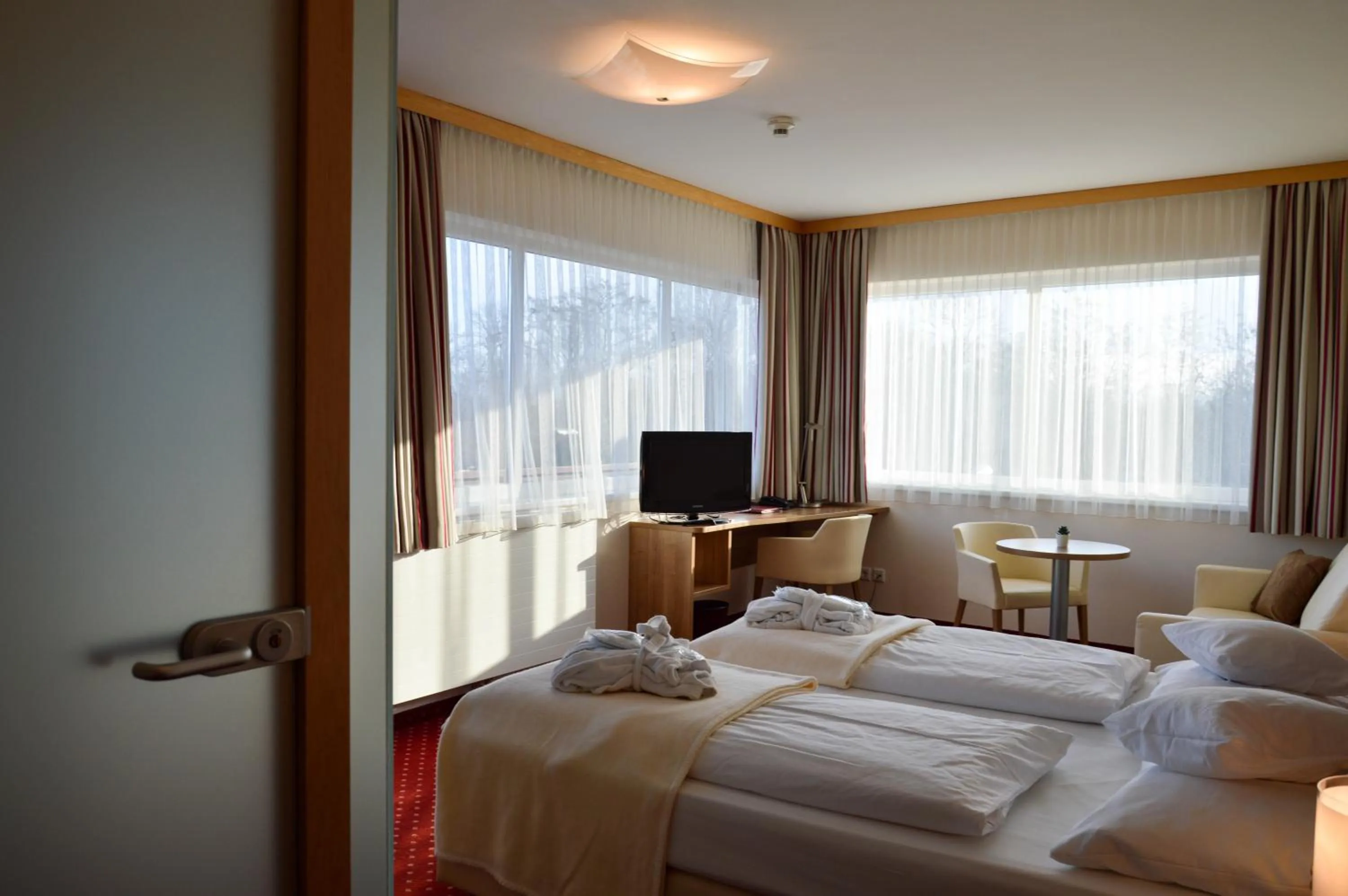 Photo of the whole room, Bed in Hotel Römerhof