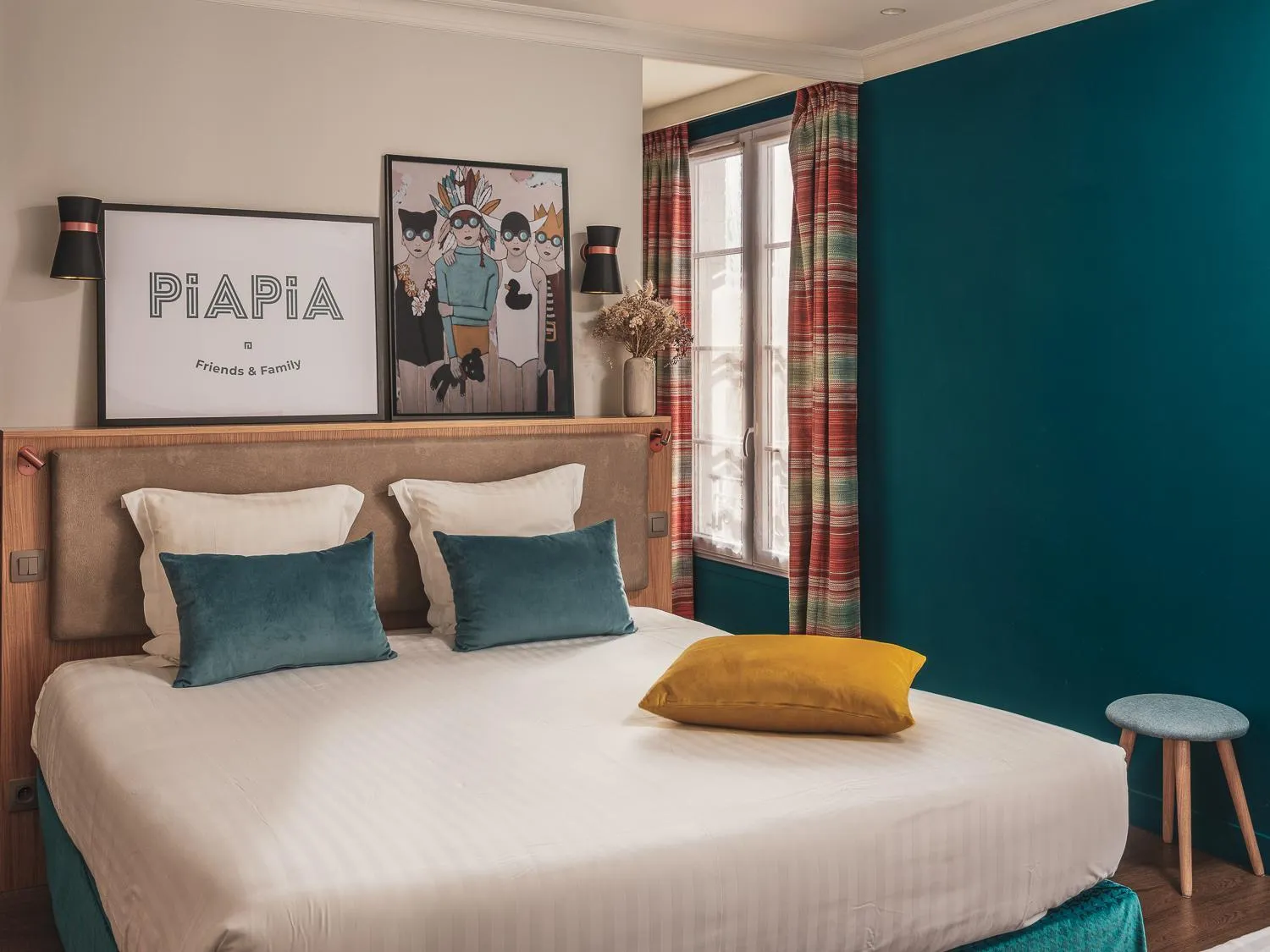 Bedroom, Bed in Hôtel Piapia