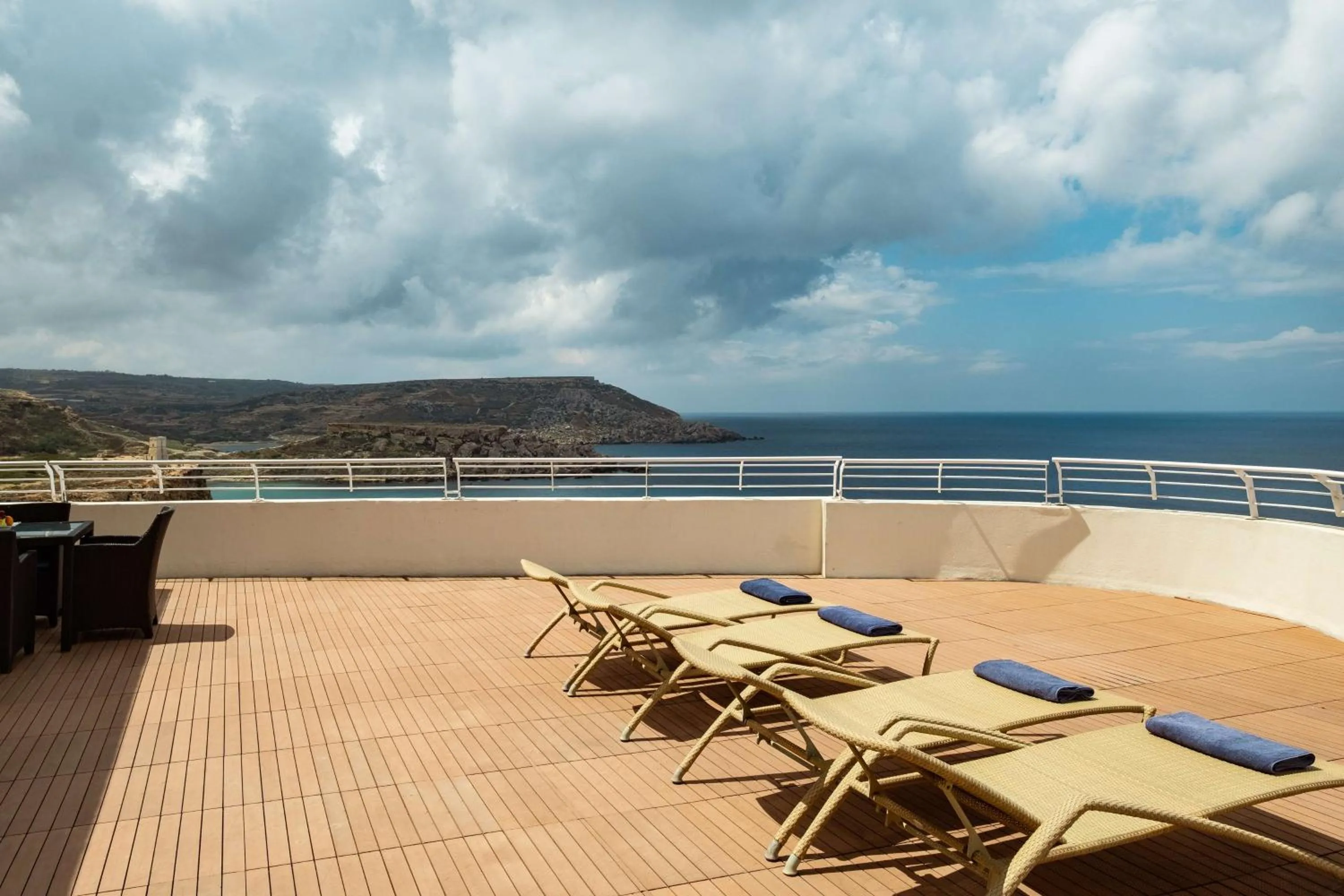 Bedroom in Radisson Blu Resort & Spa, Malta Golden Sands