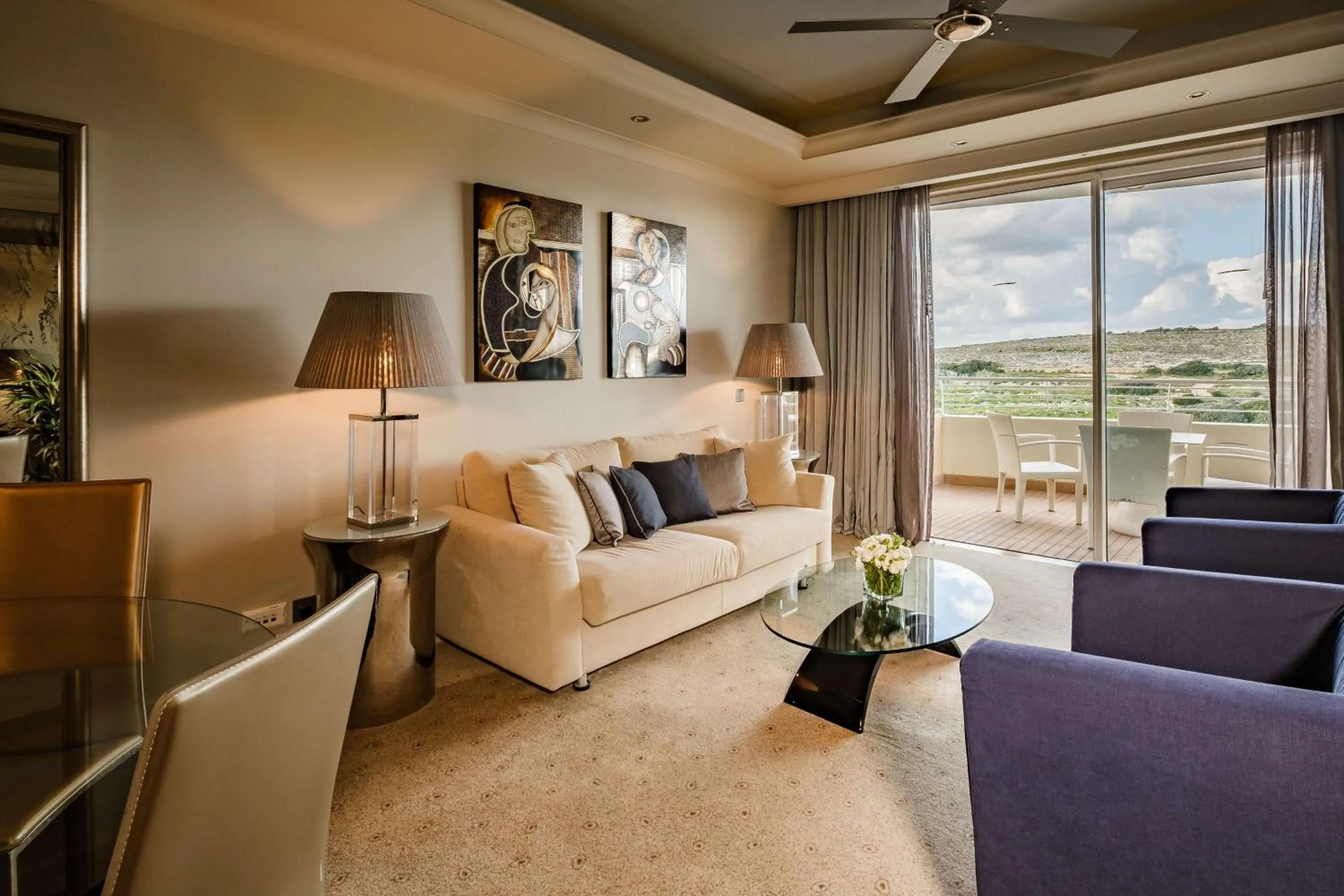 Bedroom in Radisson Blu Resort & Spa, Malta Golden Sands