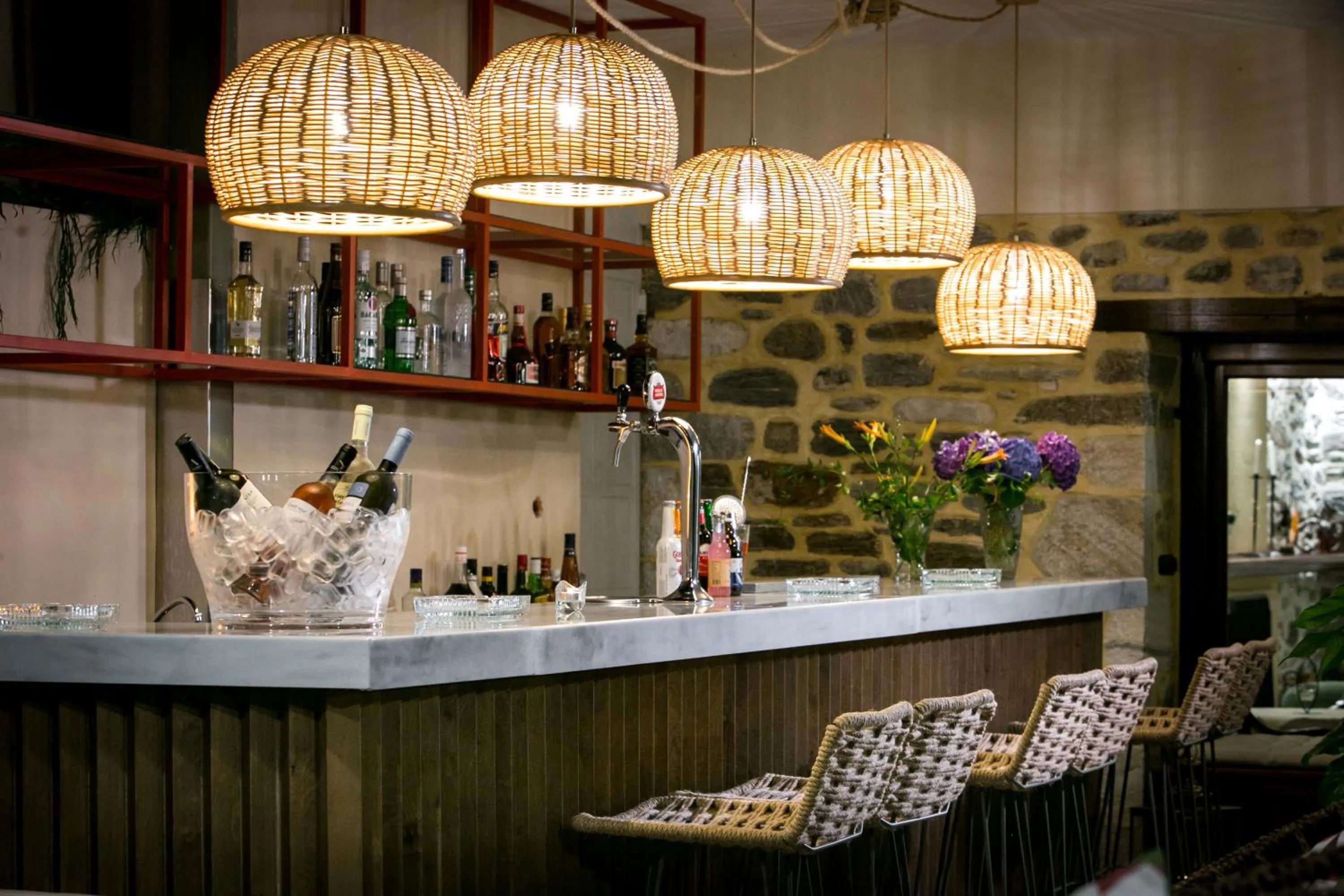 Lounge or bar in Kenta Beach Hotel