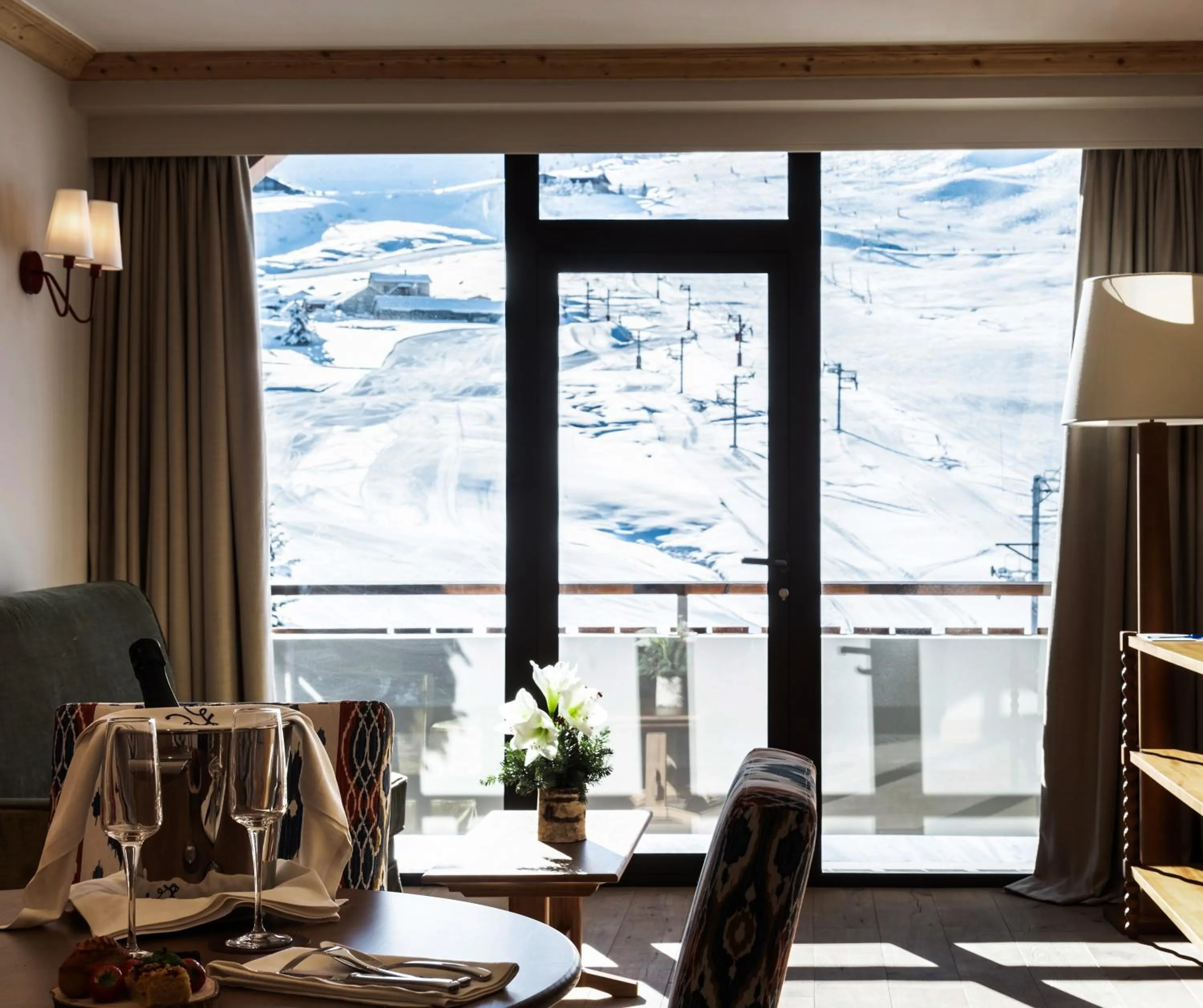 Seating area in Alpes Hôtel du Pralong