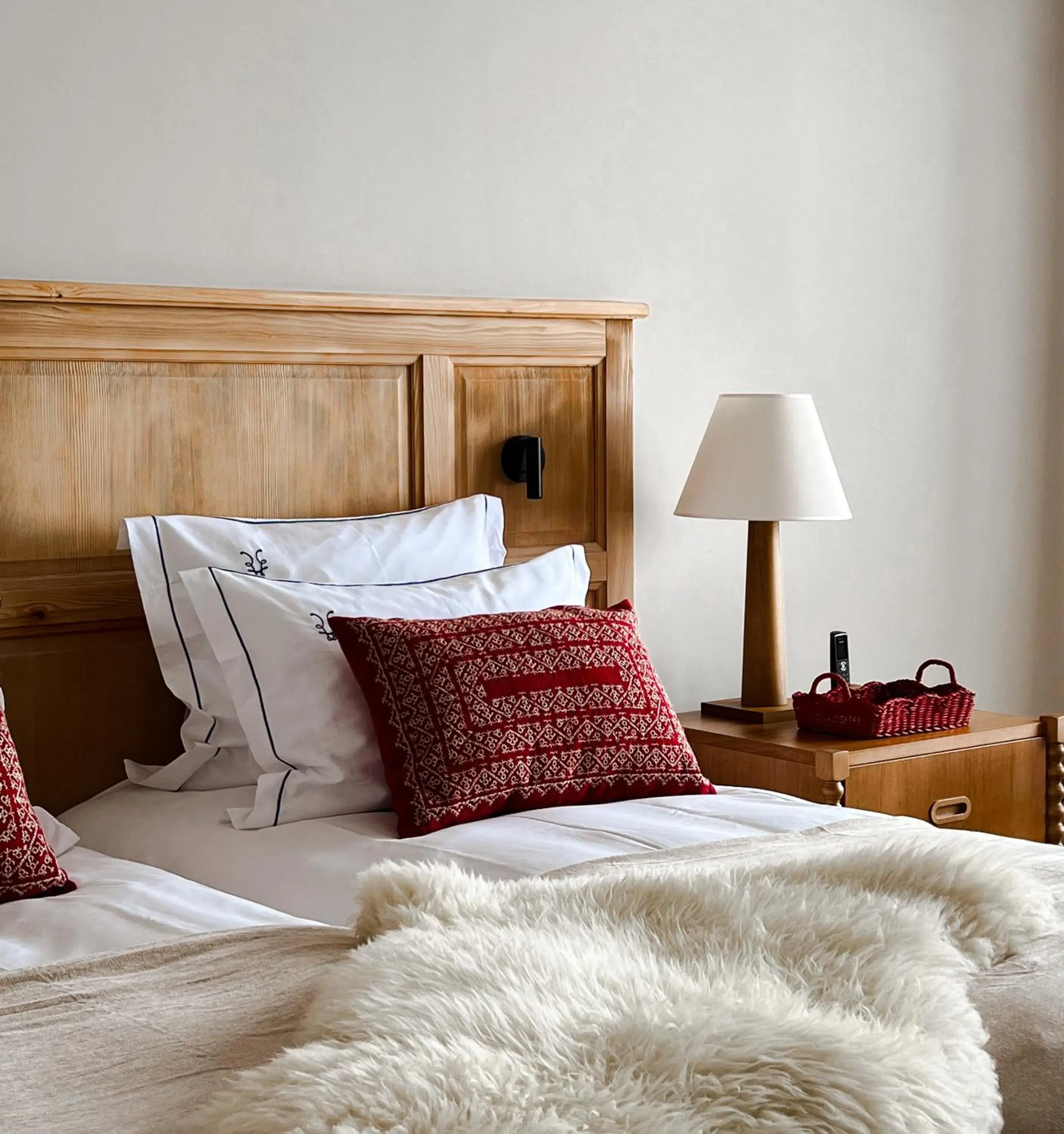 Bed in Alpes Hôtel du Pralong Bed in Alpes Hôtel du Pralong