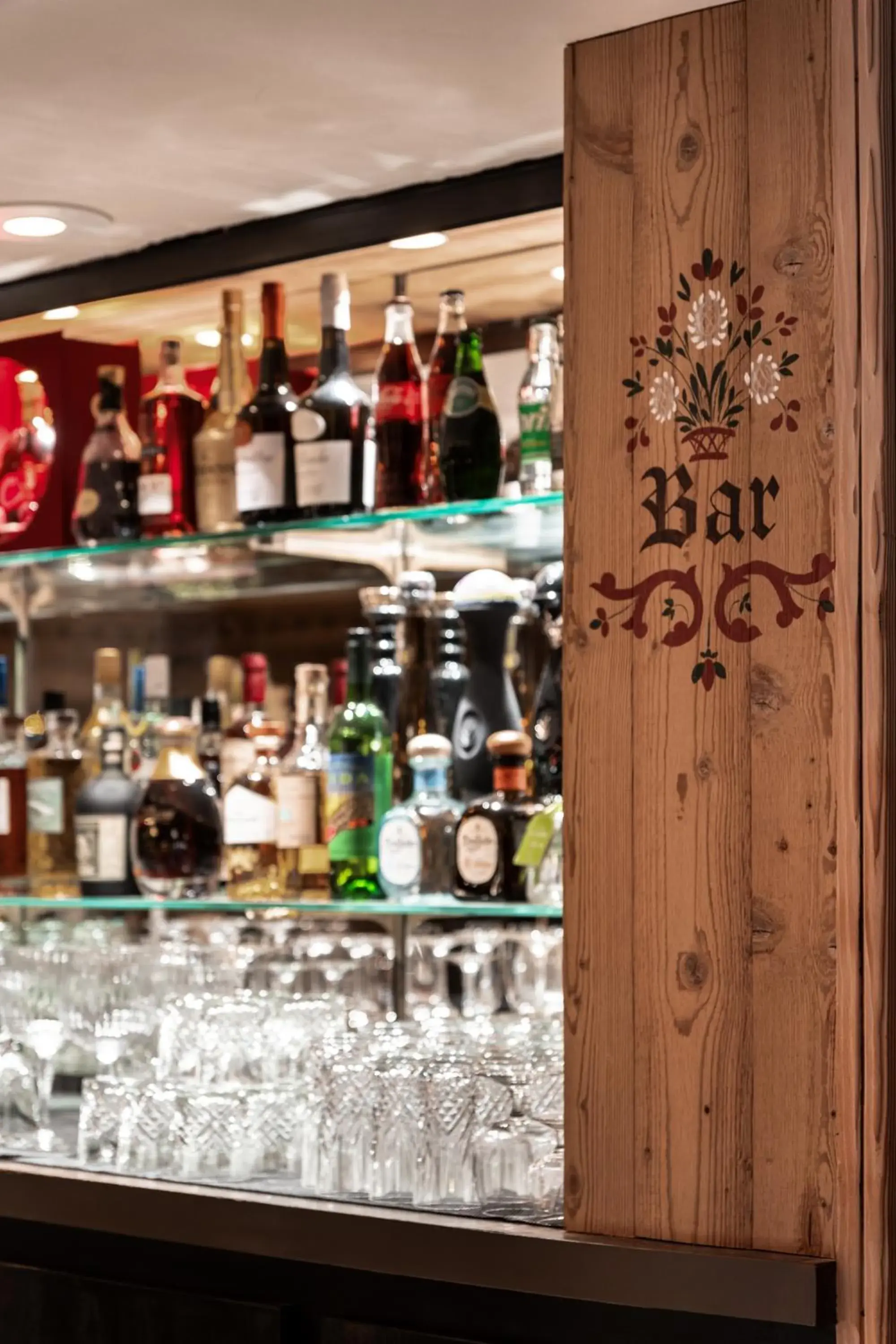 Lounge or bar in Alpes Hôtel du Pralong Lounge or bar in Alpes Hôtel du Pralong