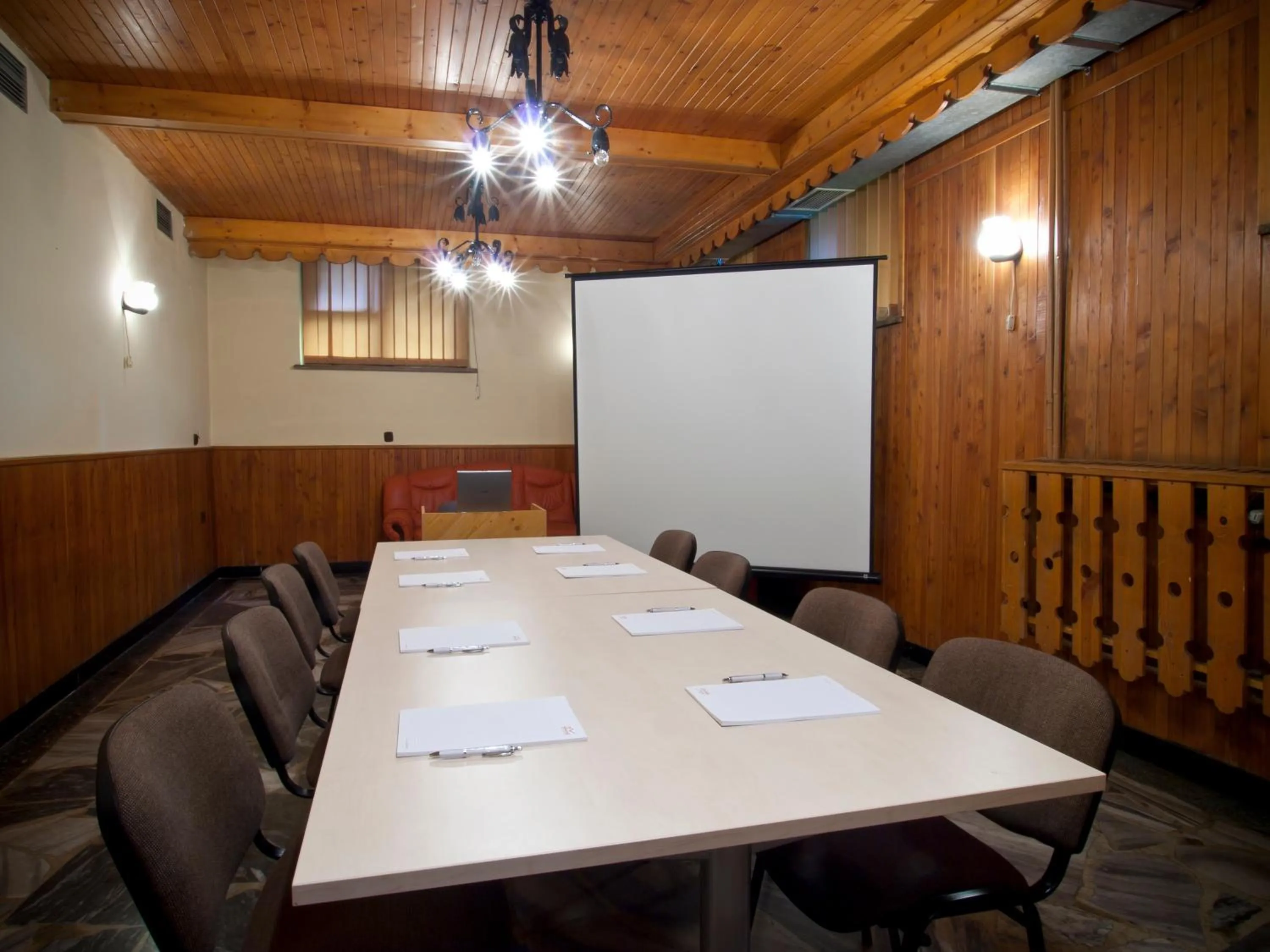 Business facilities in Willa Orla