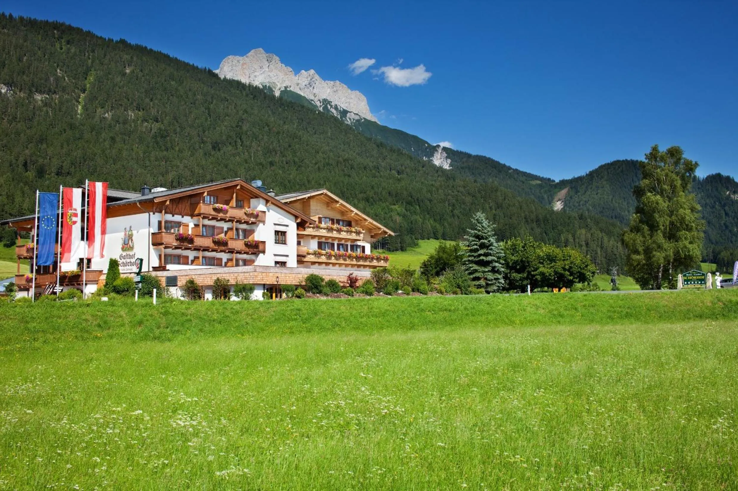 Facade/entrance in Hotel Schörhof