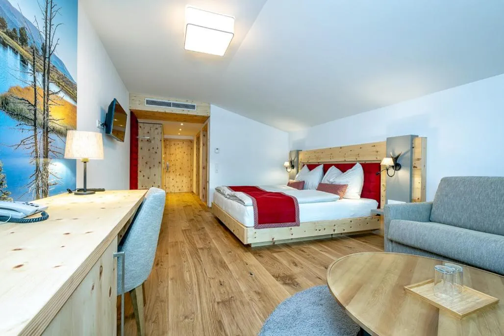 Photo of the whole room, Bed in Hotel Schörhof