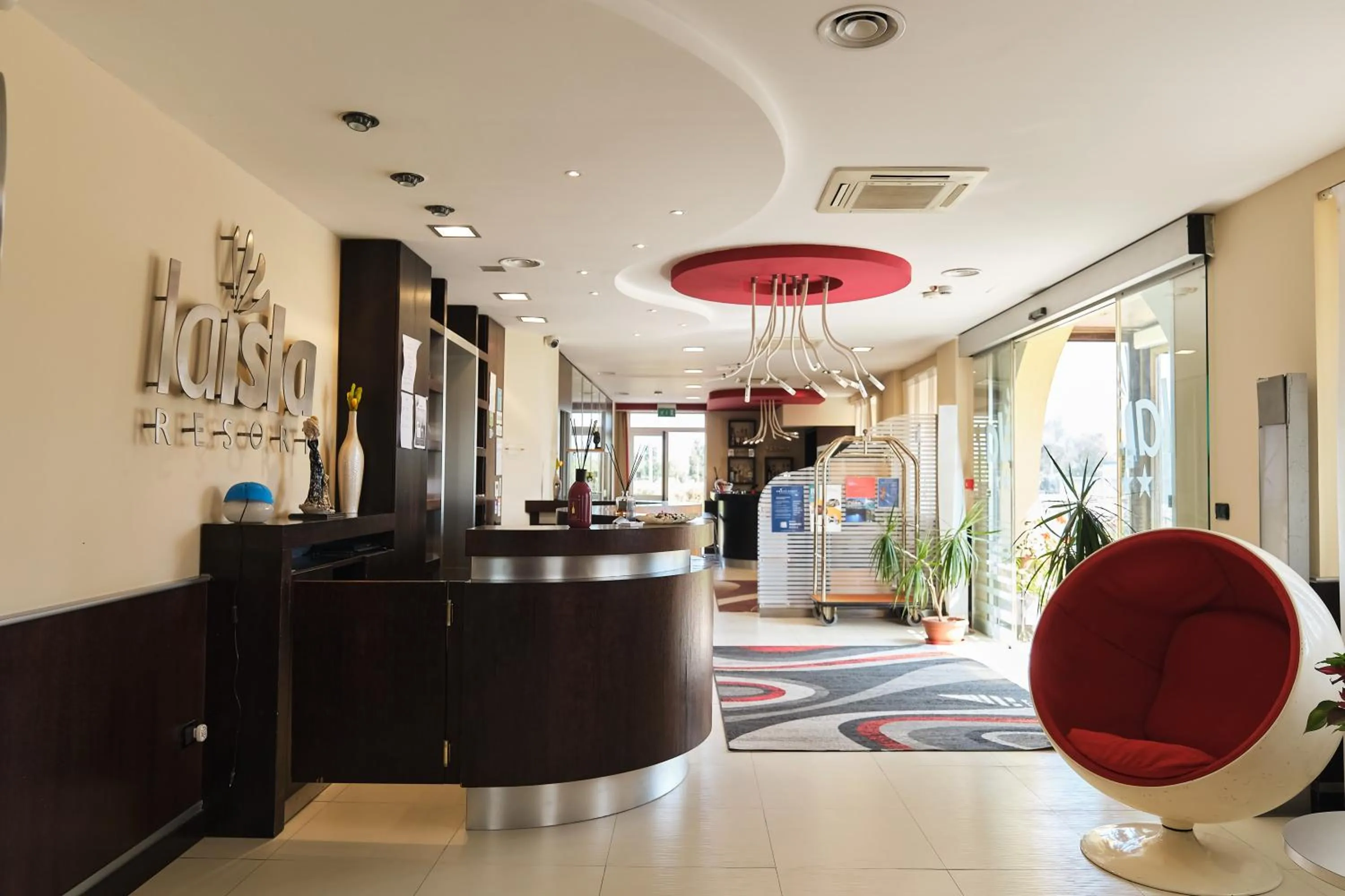 Seating area in La Isla Resort