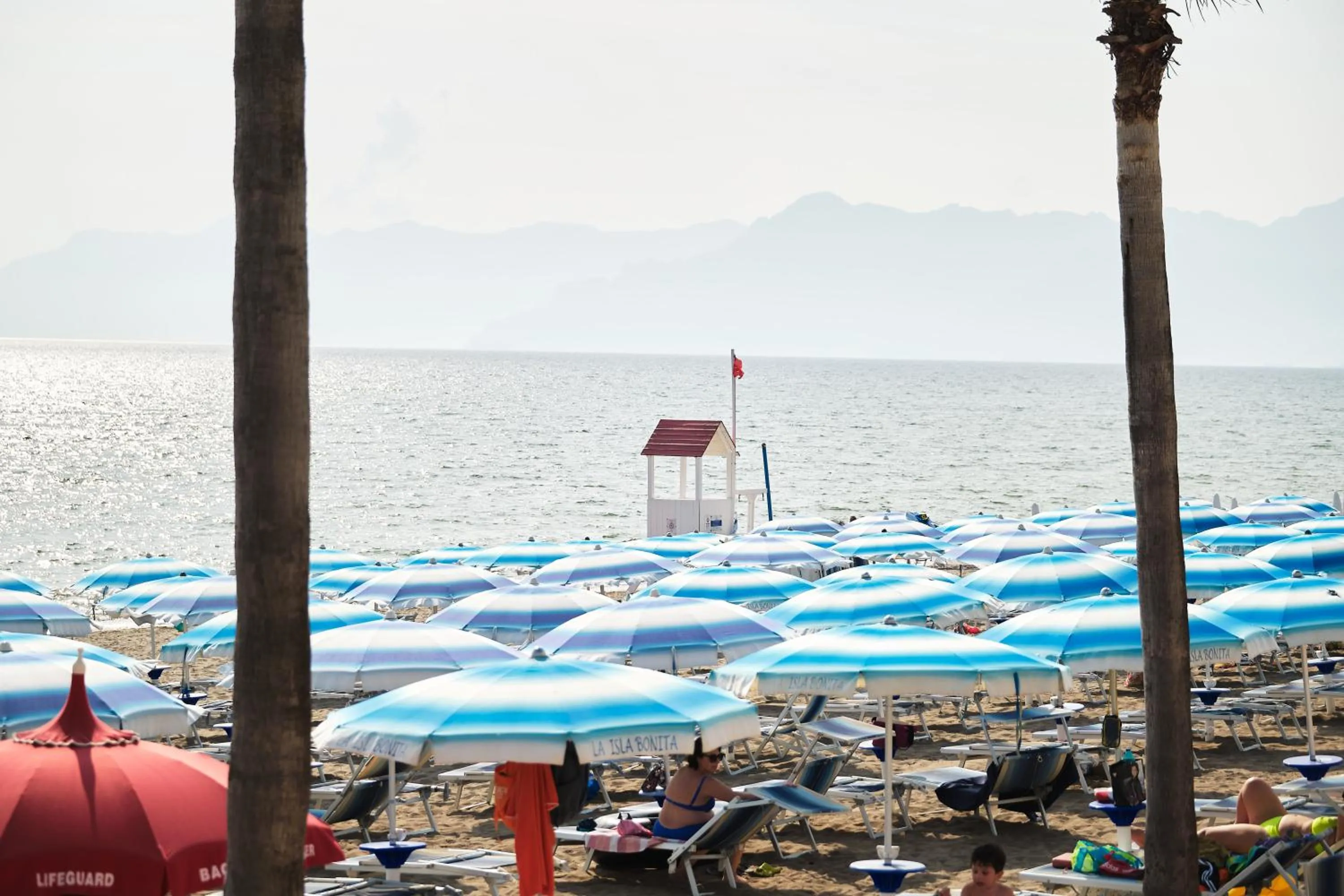 Beach in La Isla Resort