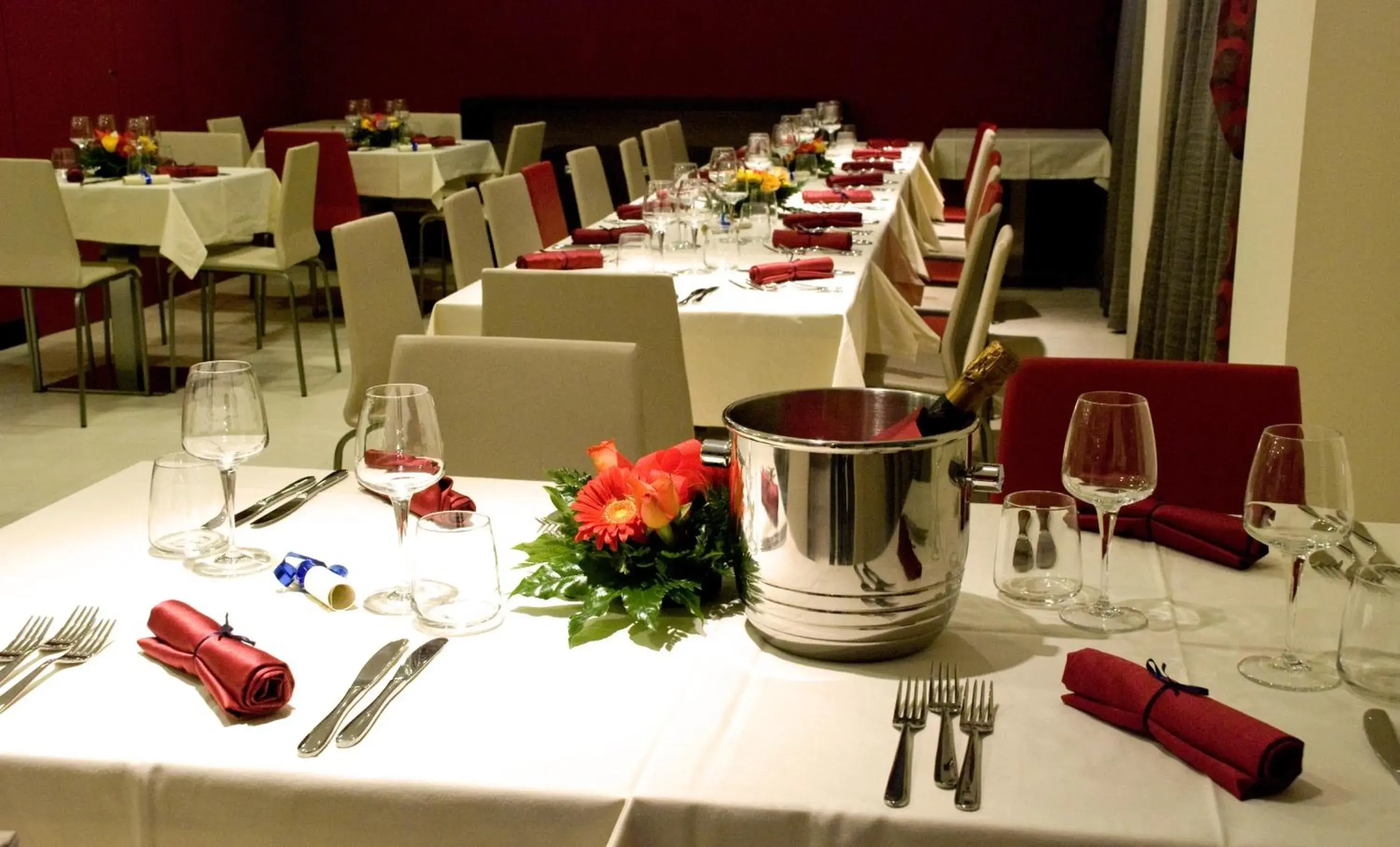 Restaurant/places to eat in La Isla Resort Restaurant/places to eat in La Isla Resort