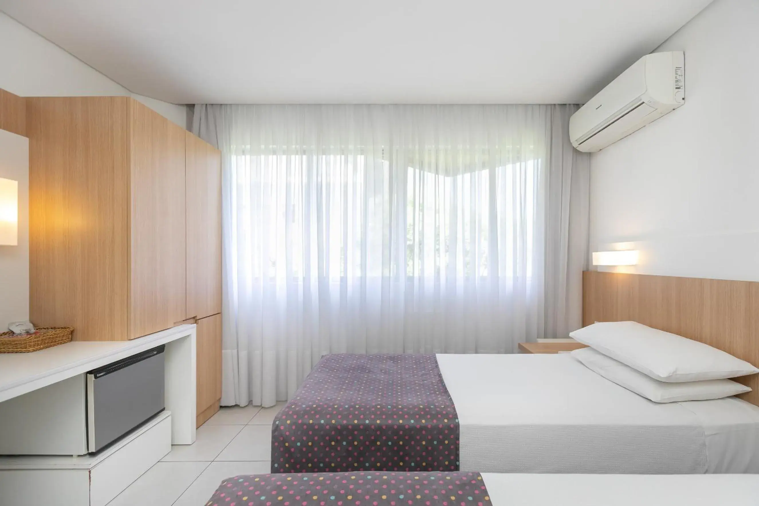 Standard Twin Room - single occupancy in Saint Emilion by Atlantica Standard Twin Room - single occupancy in Saint Emilion by Atlantica