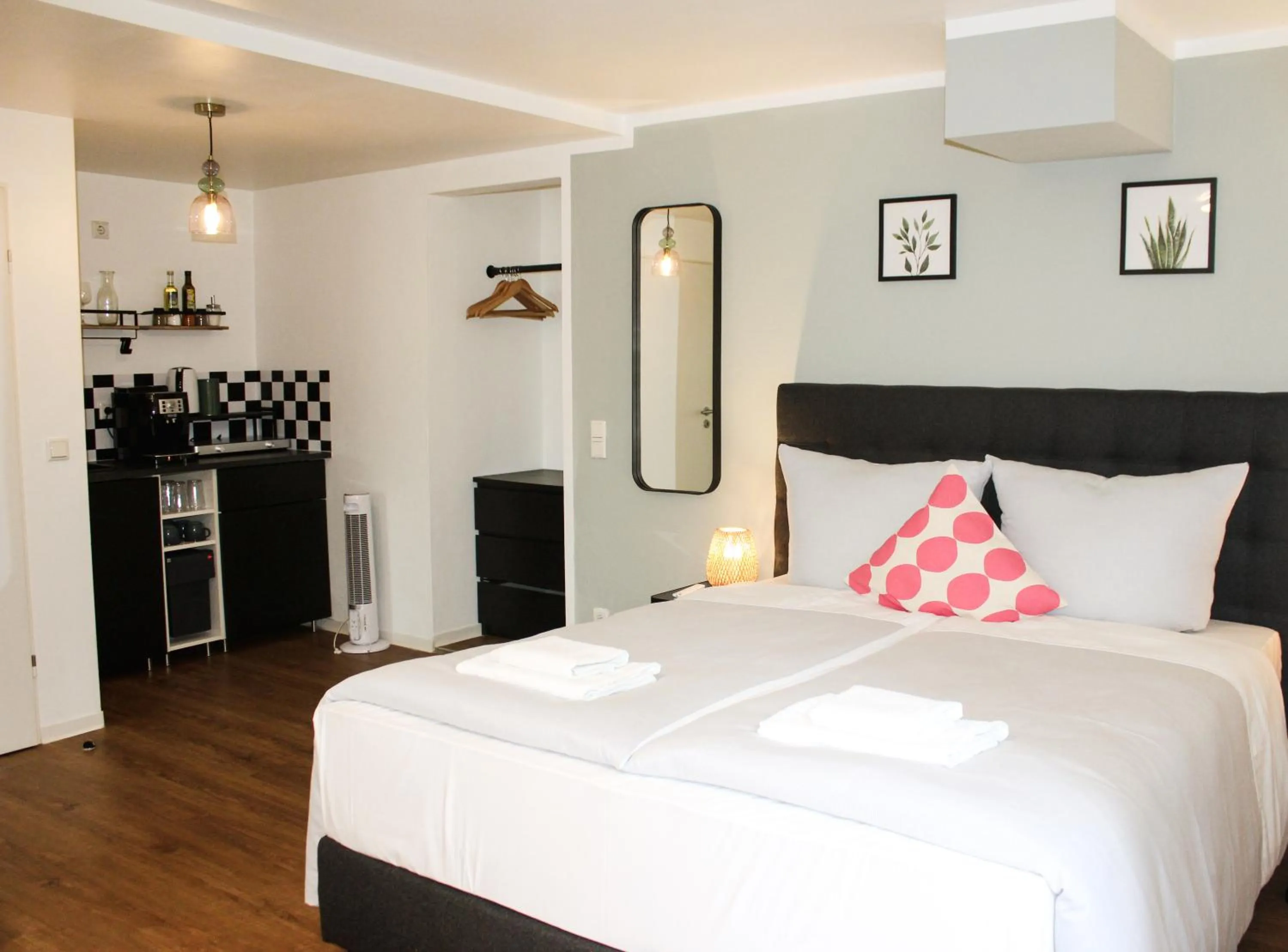 Bed in Hotel Palmenbad