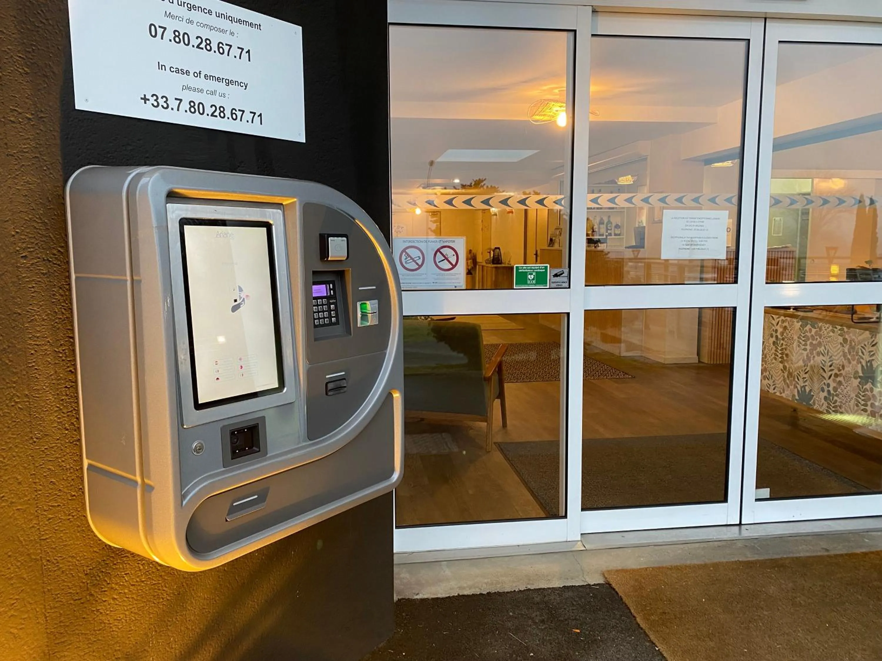 Lobby or reception in Sure Hotel by Best Western Sarlat-la-Canéda