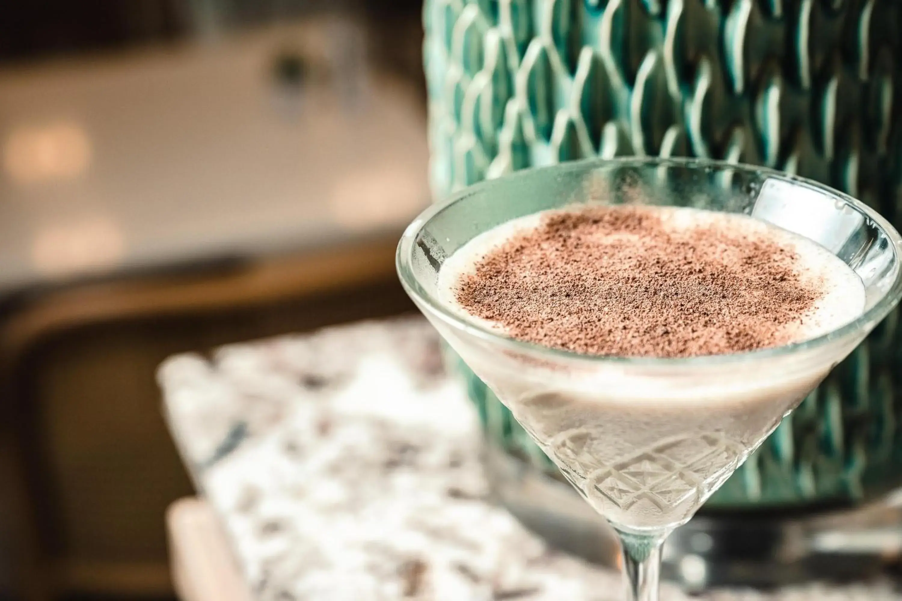 Lounge or bar in 115 The Strand Hotel by NEU Collective Lounge or bar in 115 The Strand Hotel by NEU Collective