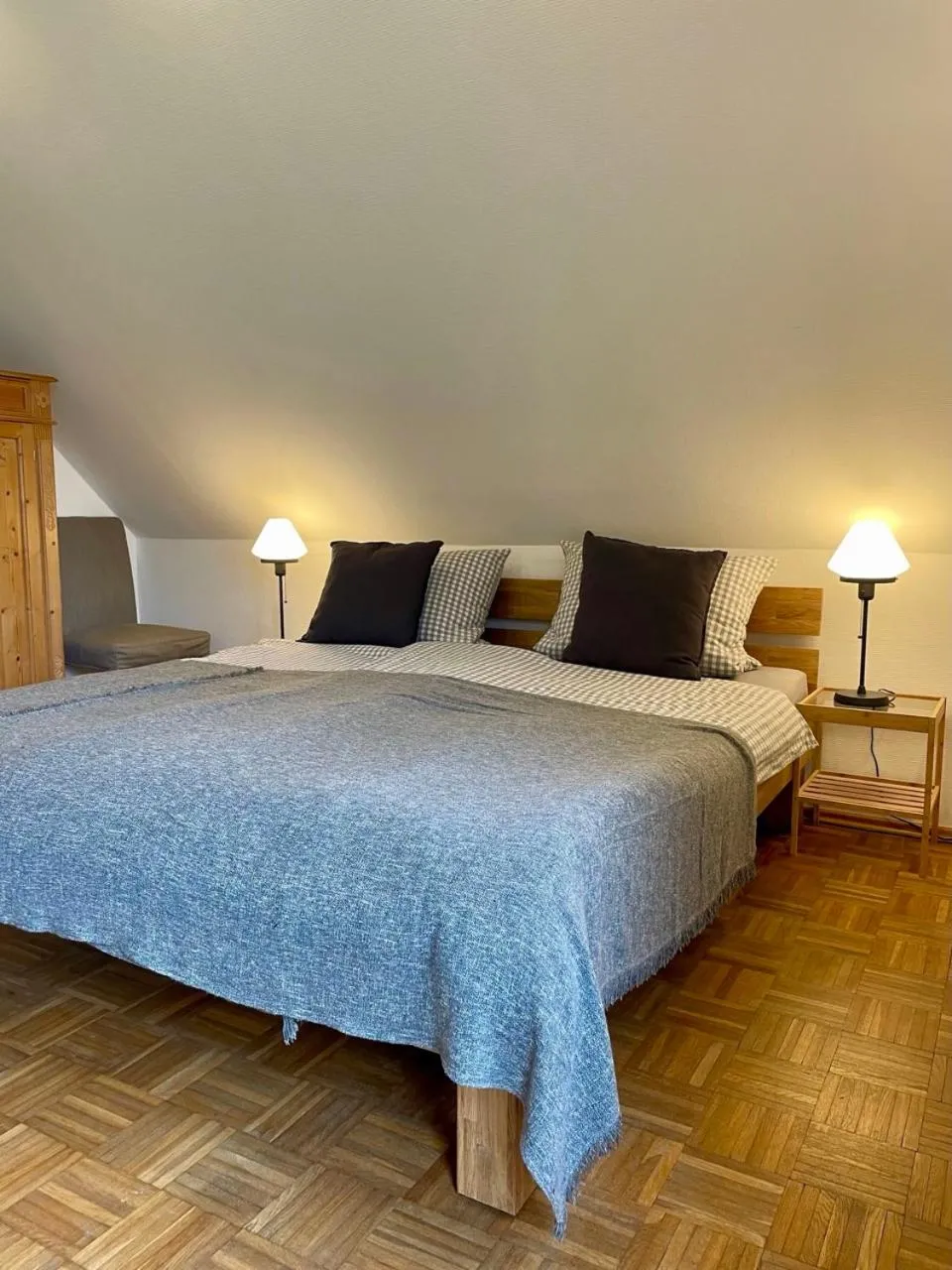 Bed in Hinners-Hoff Apartments
