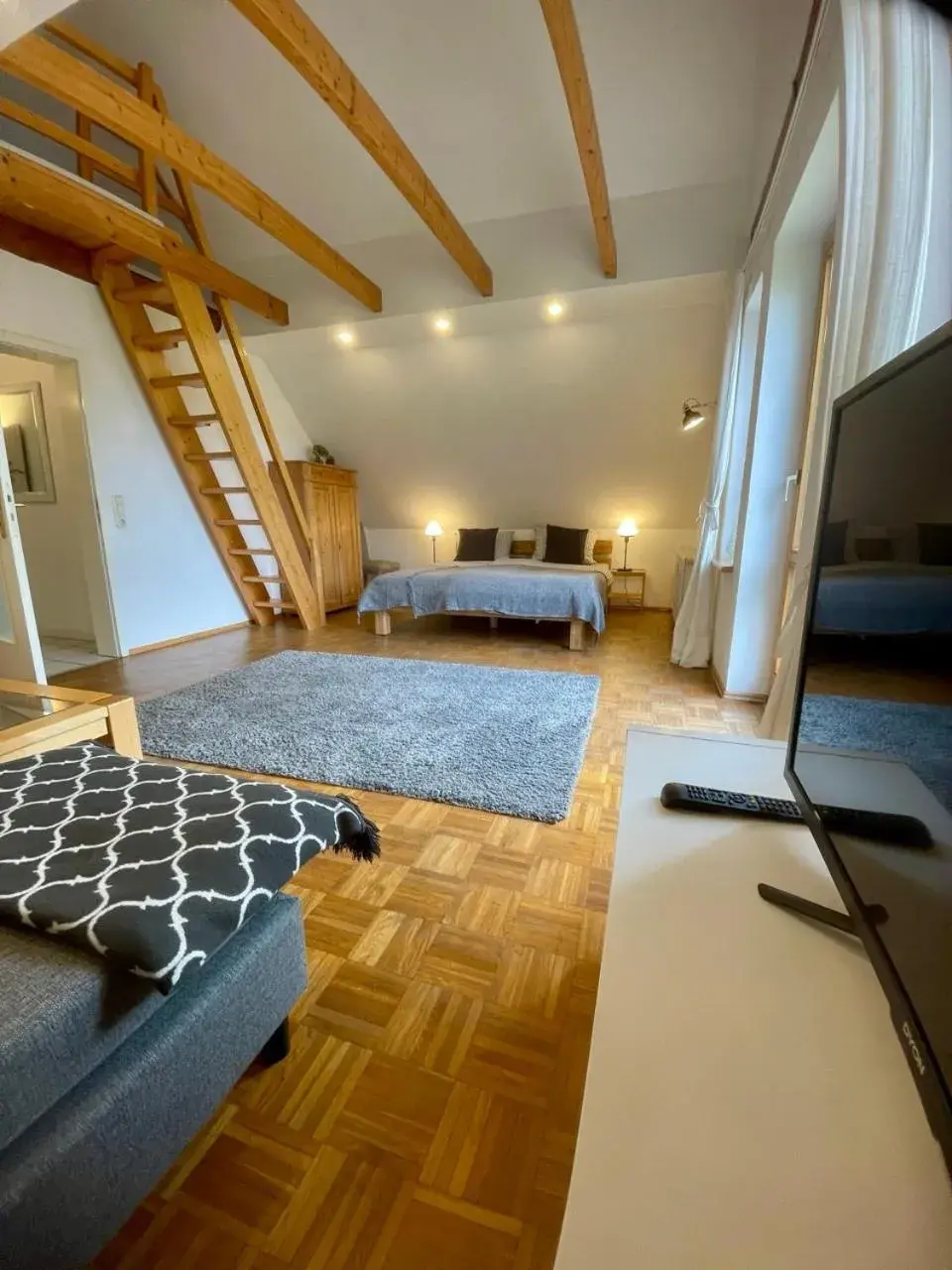 Duplex Apartment in Hinners-Hoff Apartments Duplex Apartment in Hinners-Hoff Apartments