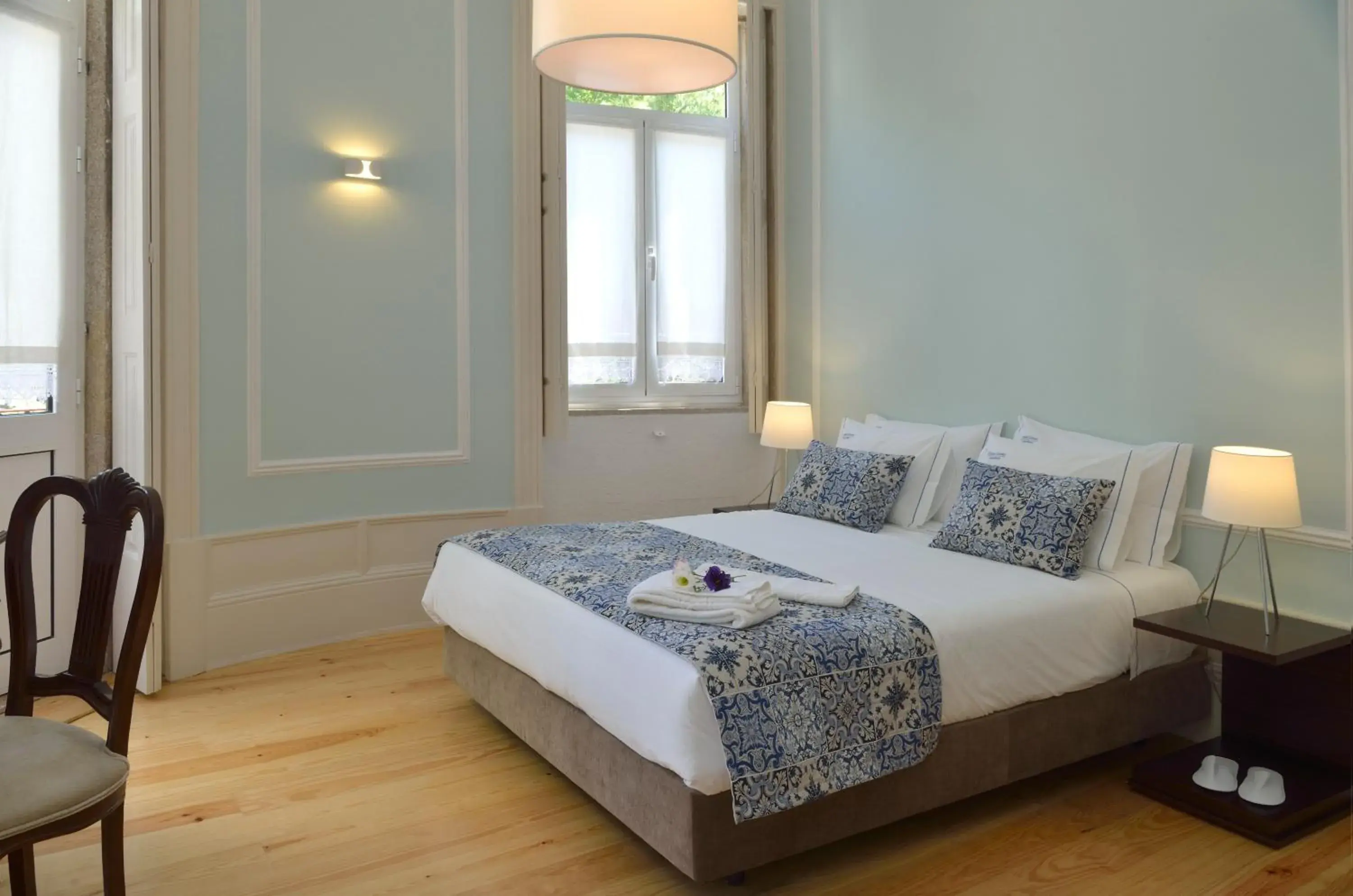 Bedroom, Bed in Dukes Corner Guest House Bedroom, Bed in Dukes Corner Guest House