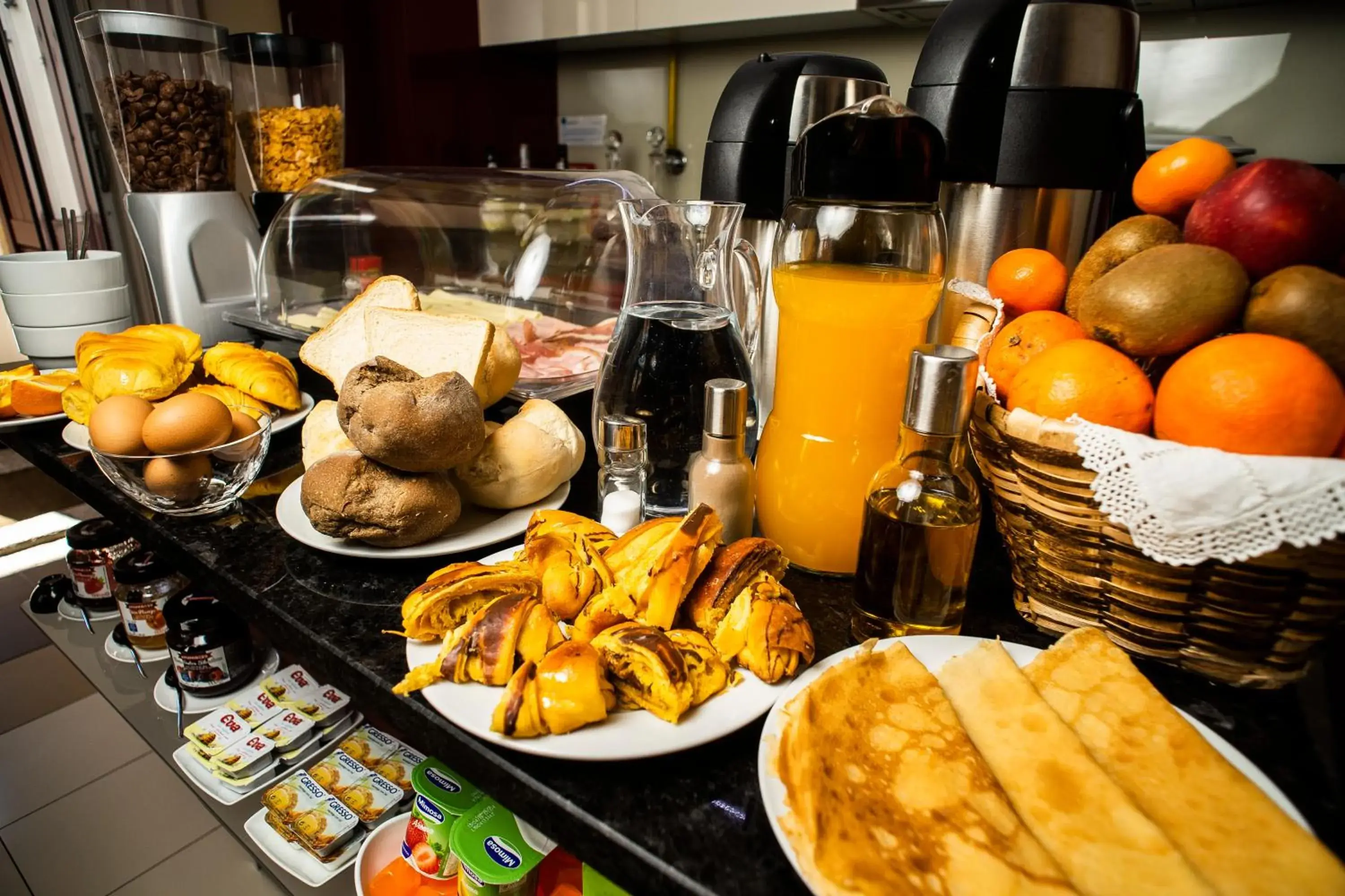 Breakfast in Dukes Corner Guest House Breakfast in Dukes Corner Guest House