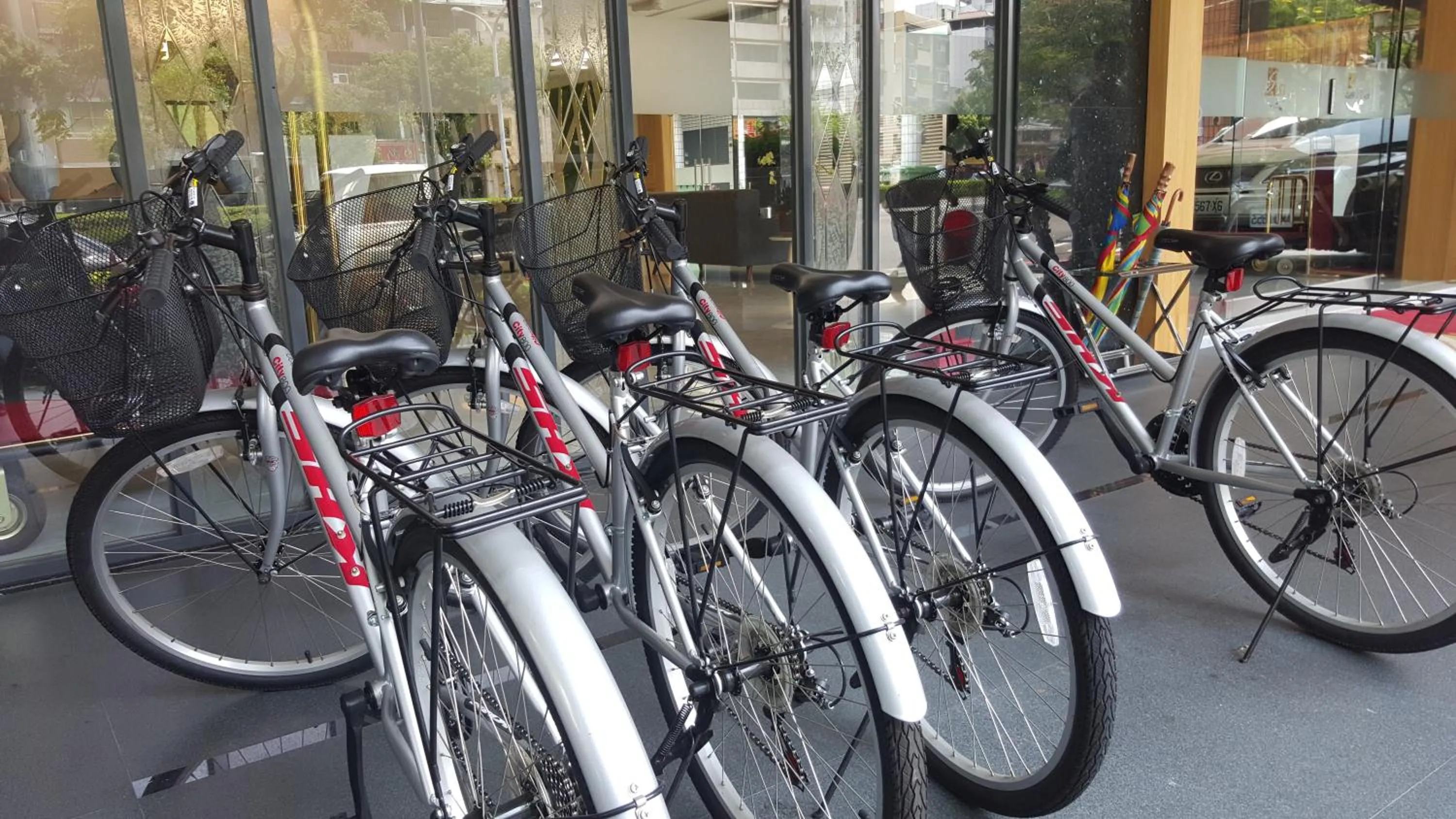 Cycling in Sun Hotel Kaohsiung