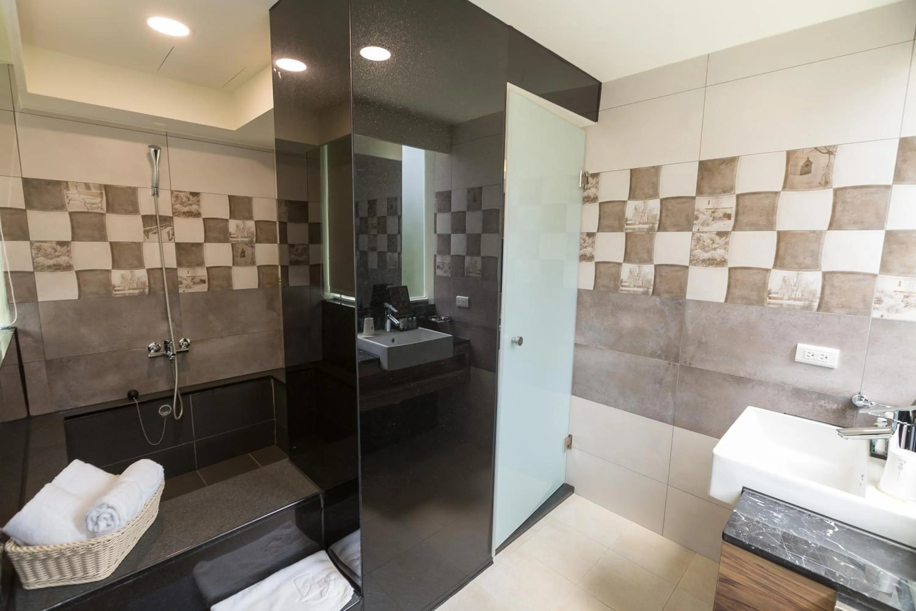 Toilet in Sun Hotel Kaohsiung