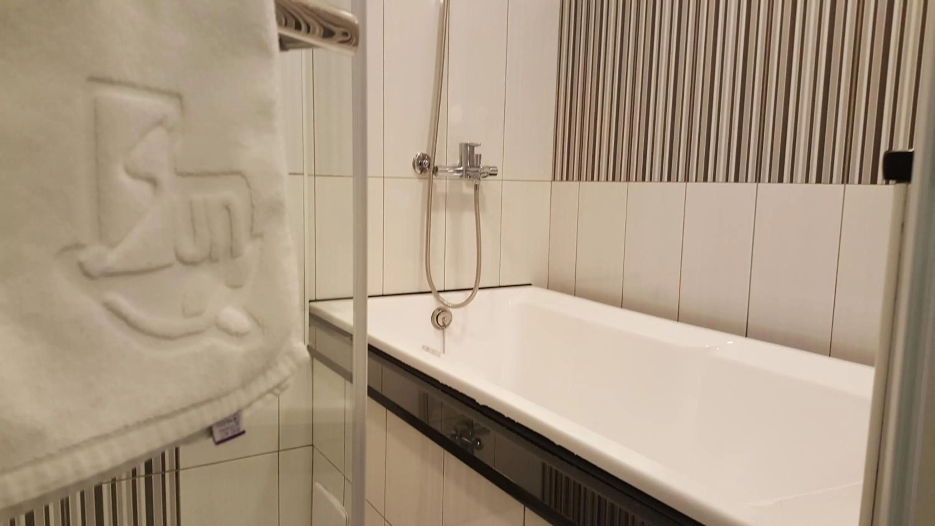 Bathroom in Sun Hotel Kaohsiung