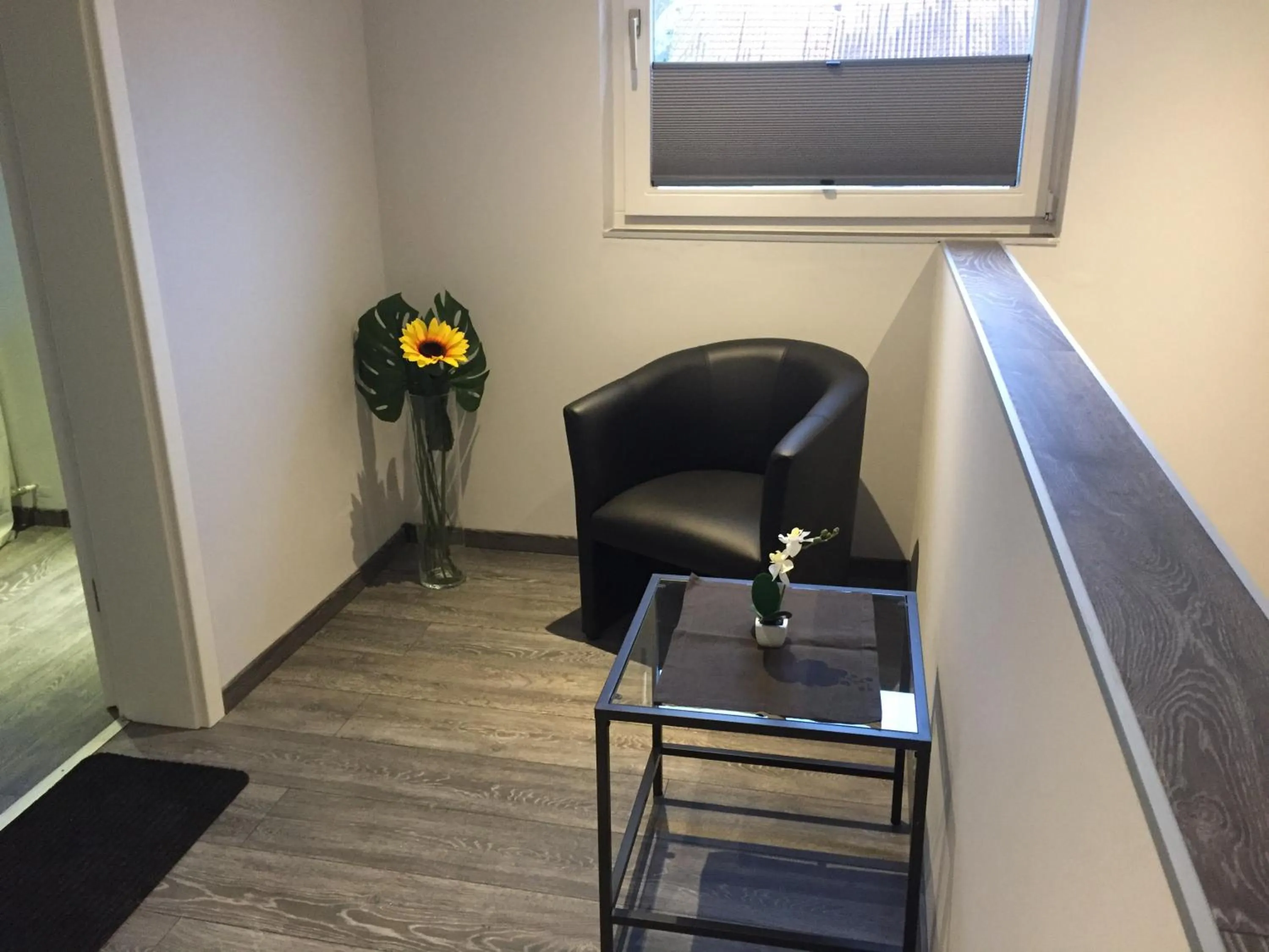 Facade/entrance in Engels Hof