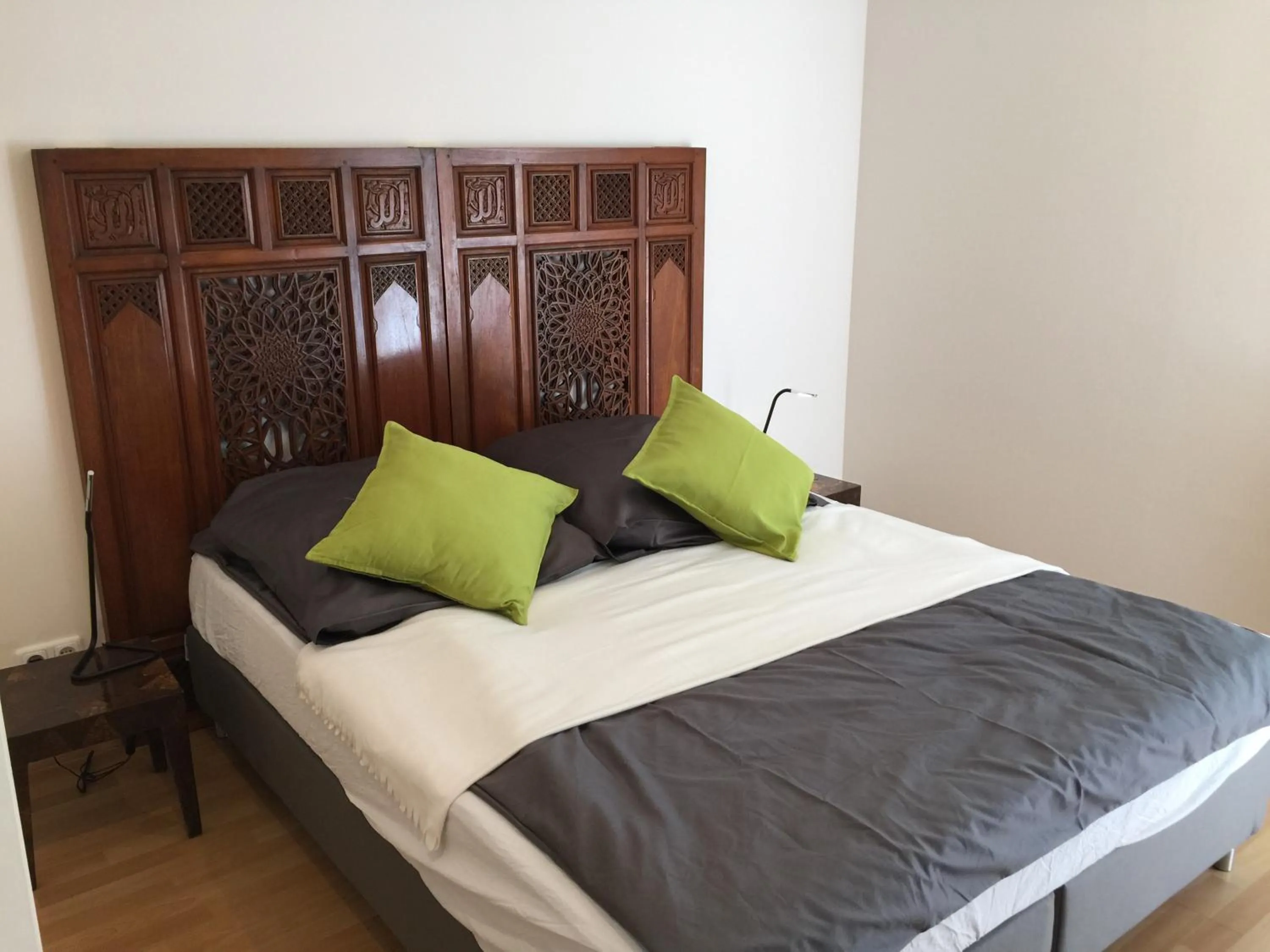 Bedroom, Bed in Engels Hof