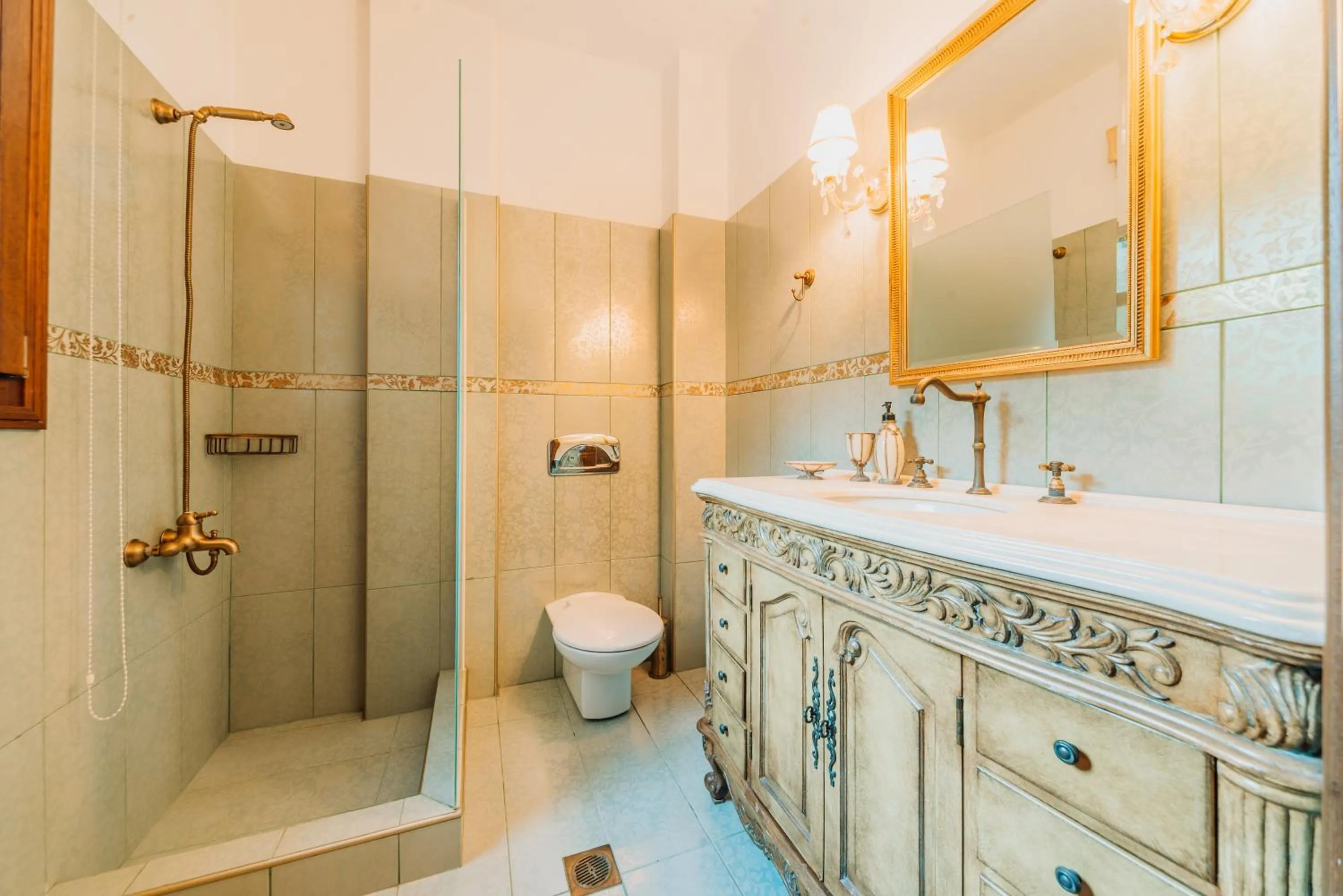 Bathroom in Elysian Luxury Villa Pelion