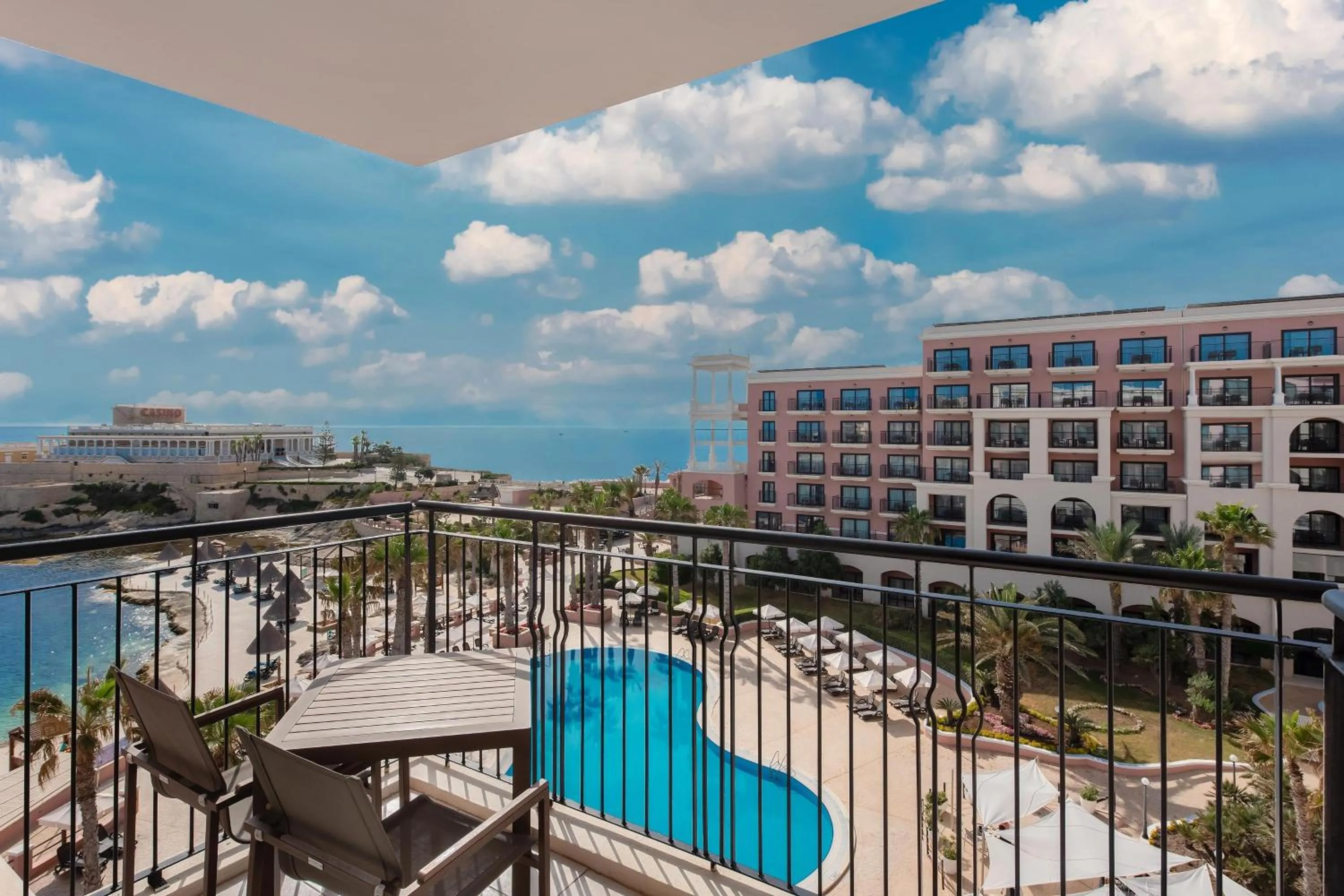 Photo of the whole room in The Westin Dragonara Resort, Malta