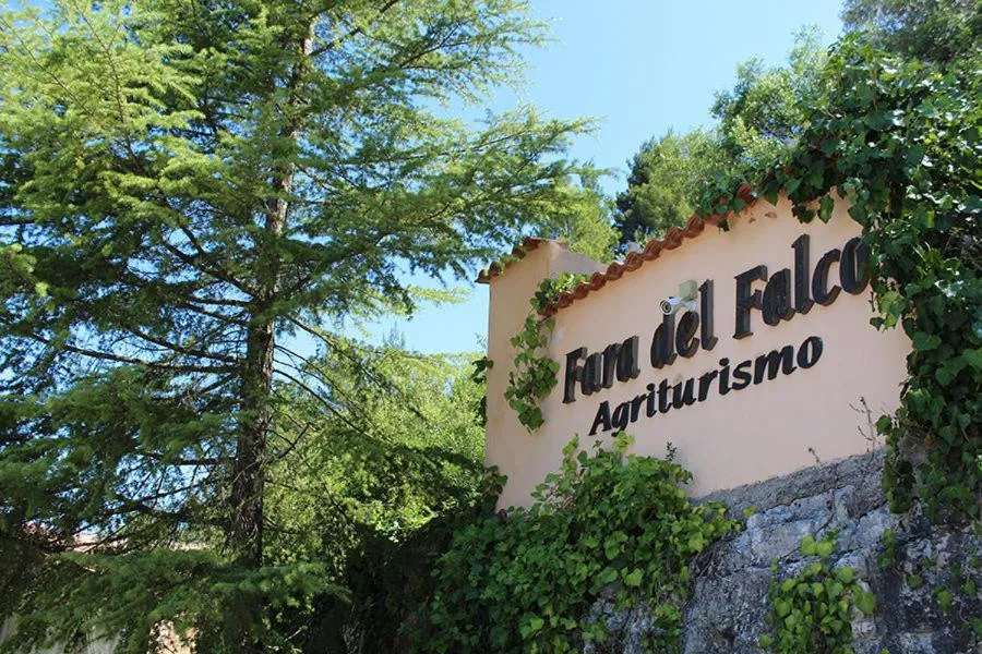 Property logo or sign in Agriturismo Fara del Falco