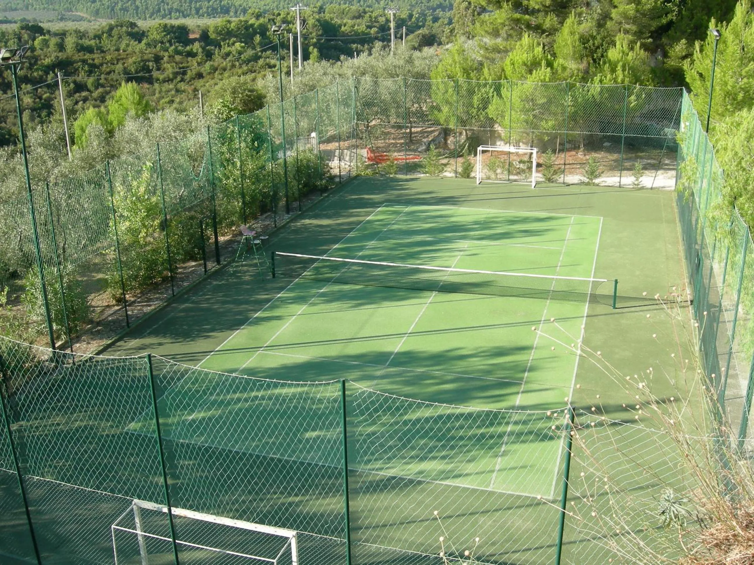 Tennis court in Agriturismo Fara del Falco