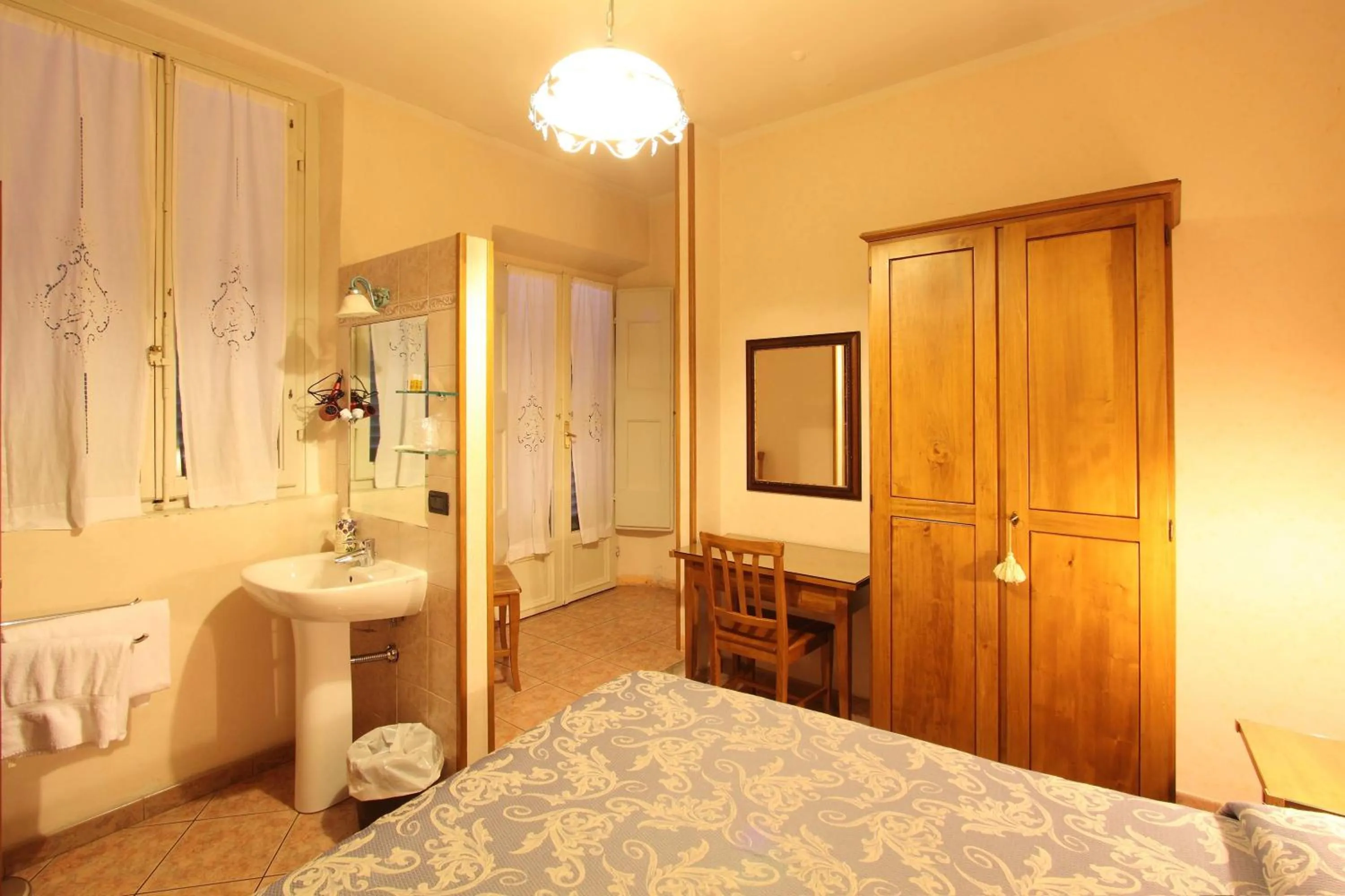 Bed in Hotel Margaret