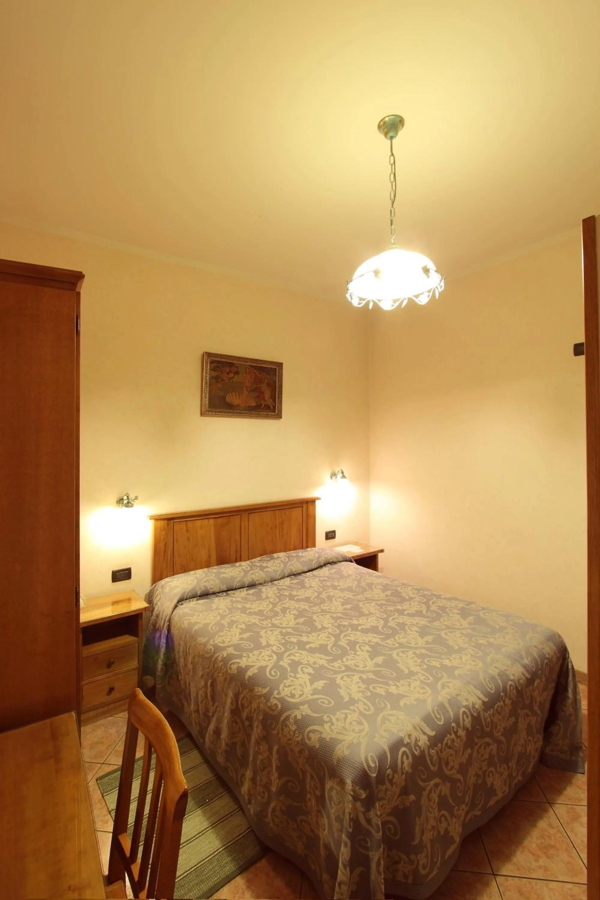 Bed in Hotel Margaret