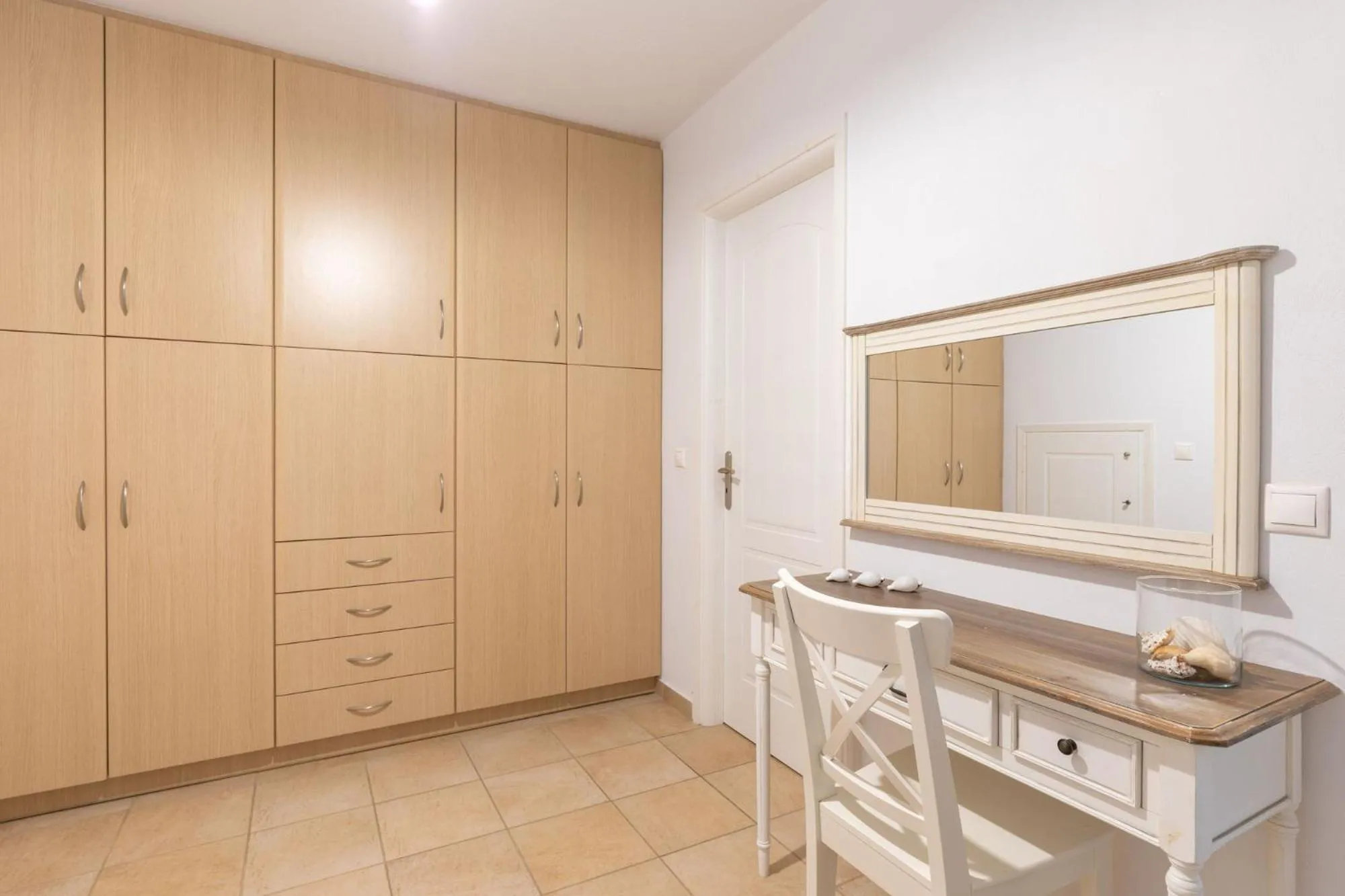 Photo of the whole room in Sea Wind Villas and Suites