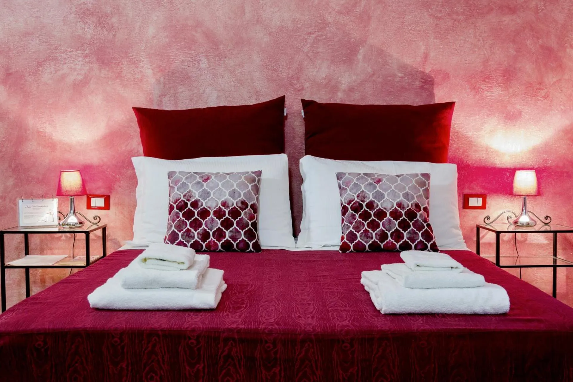 Bed in La Locandiera B&B