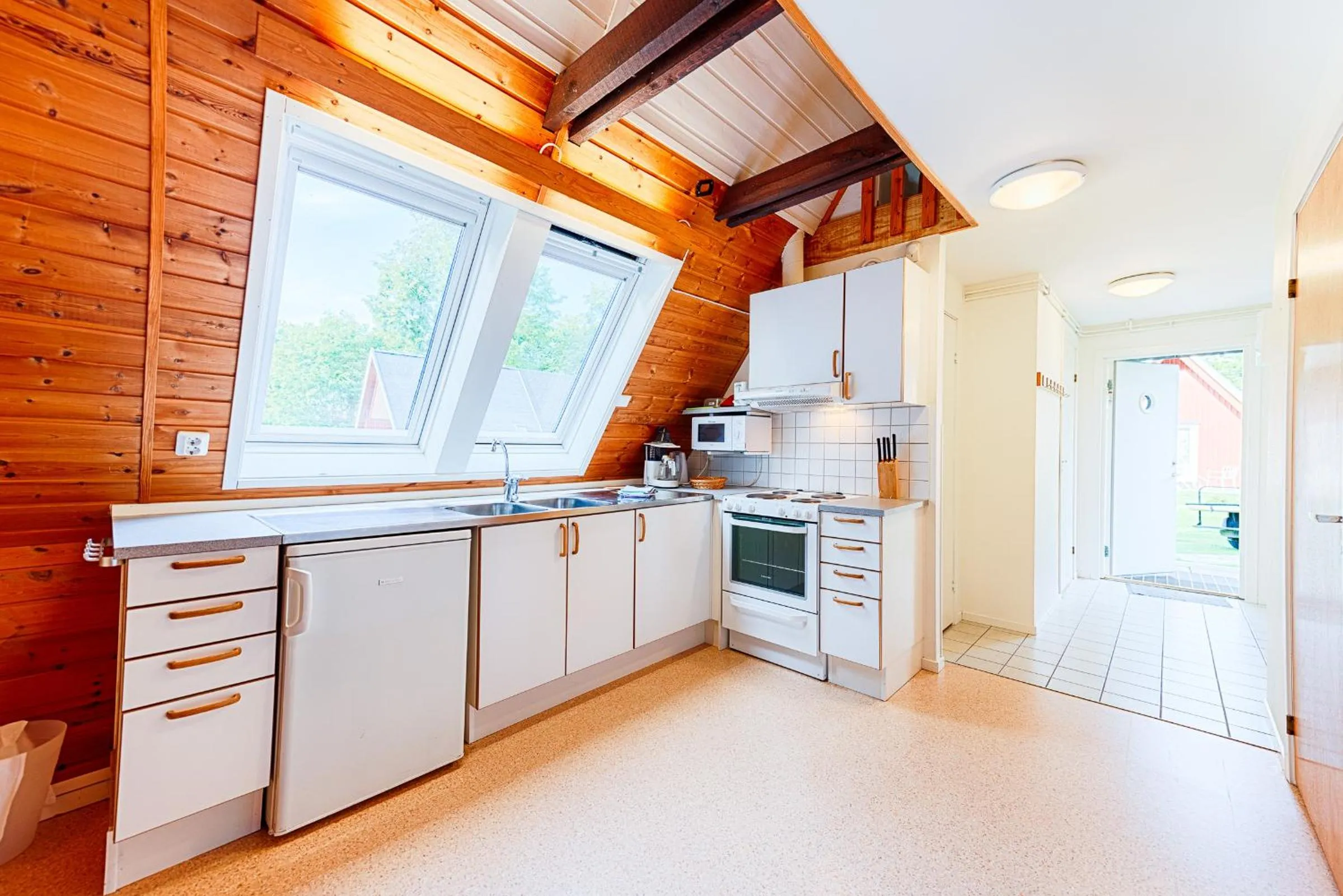 Kitchen or kitchenette in Borstahusen Campingresort