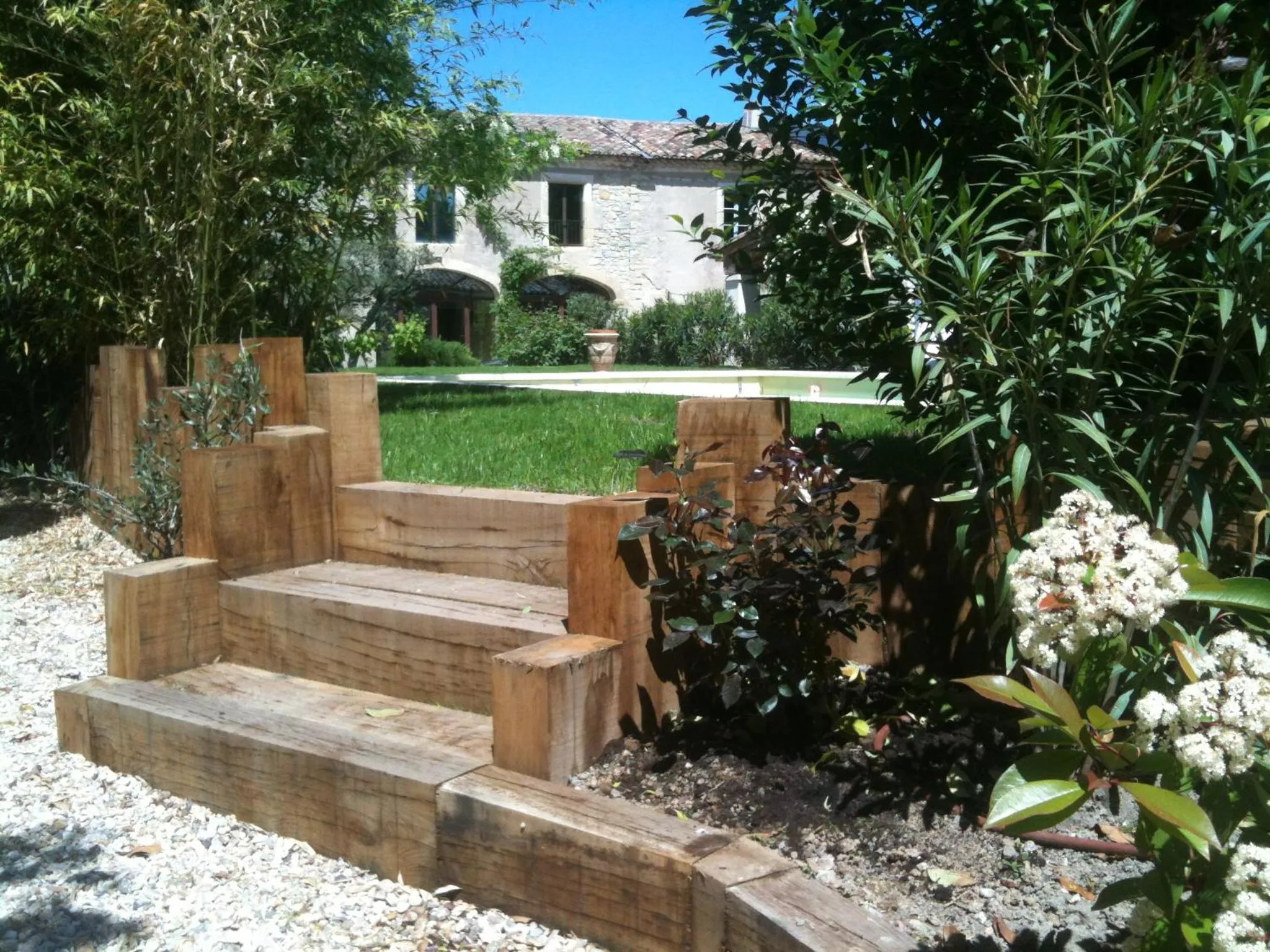 Garden view in Le Coing des Vignes