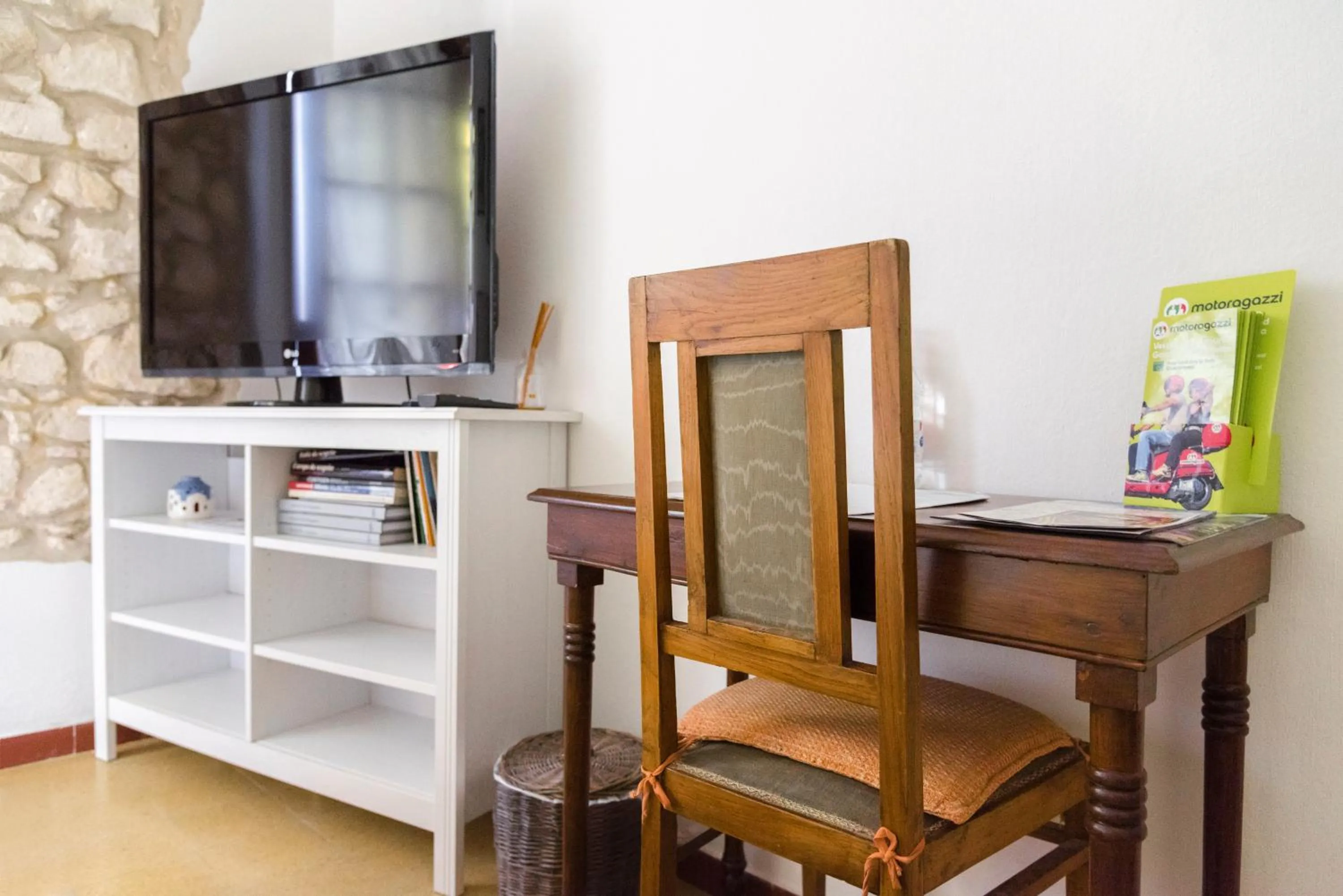 TV and multimedia in Relais des Roches