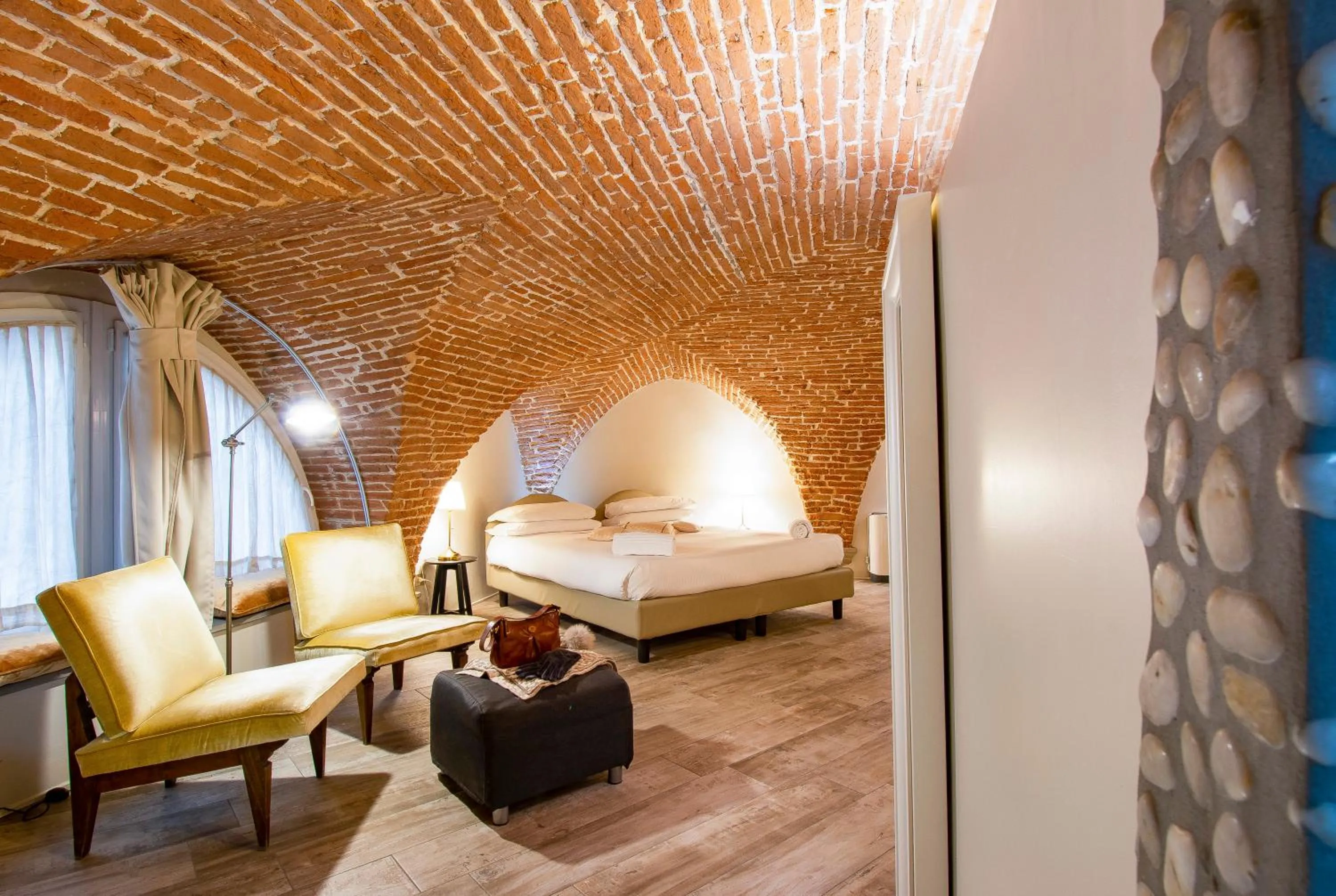 Bedroom, Bed in N4U Guest House Florence