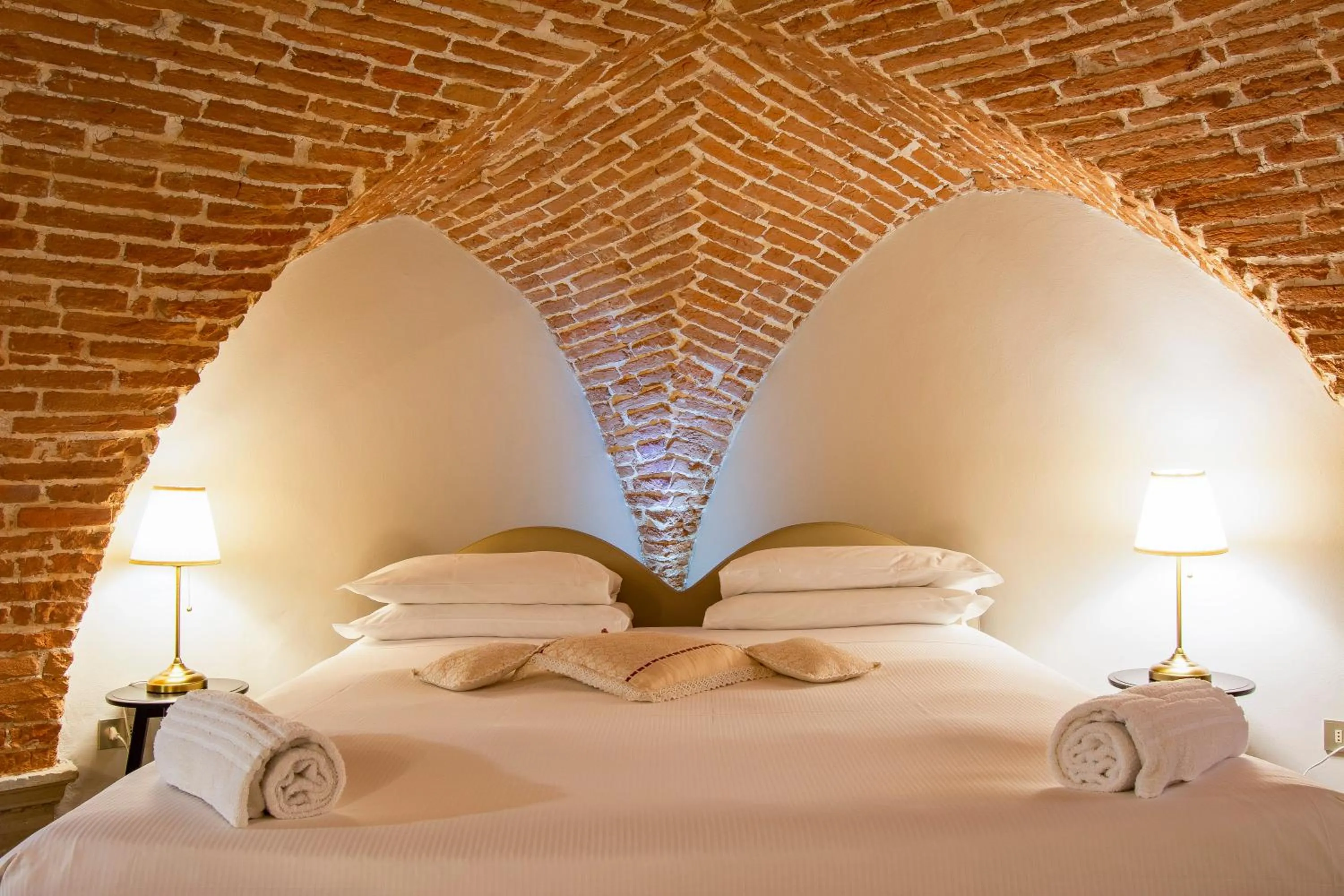 Bedroom, Bed in N4U Guest House Florence