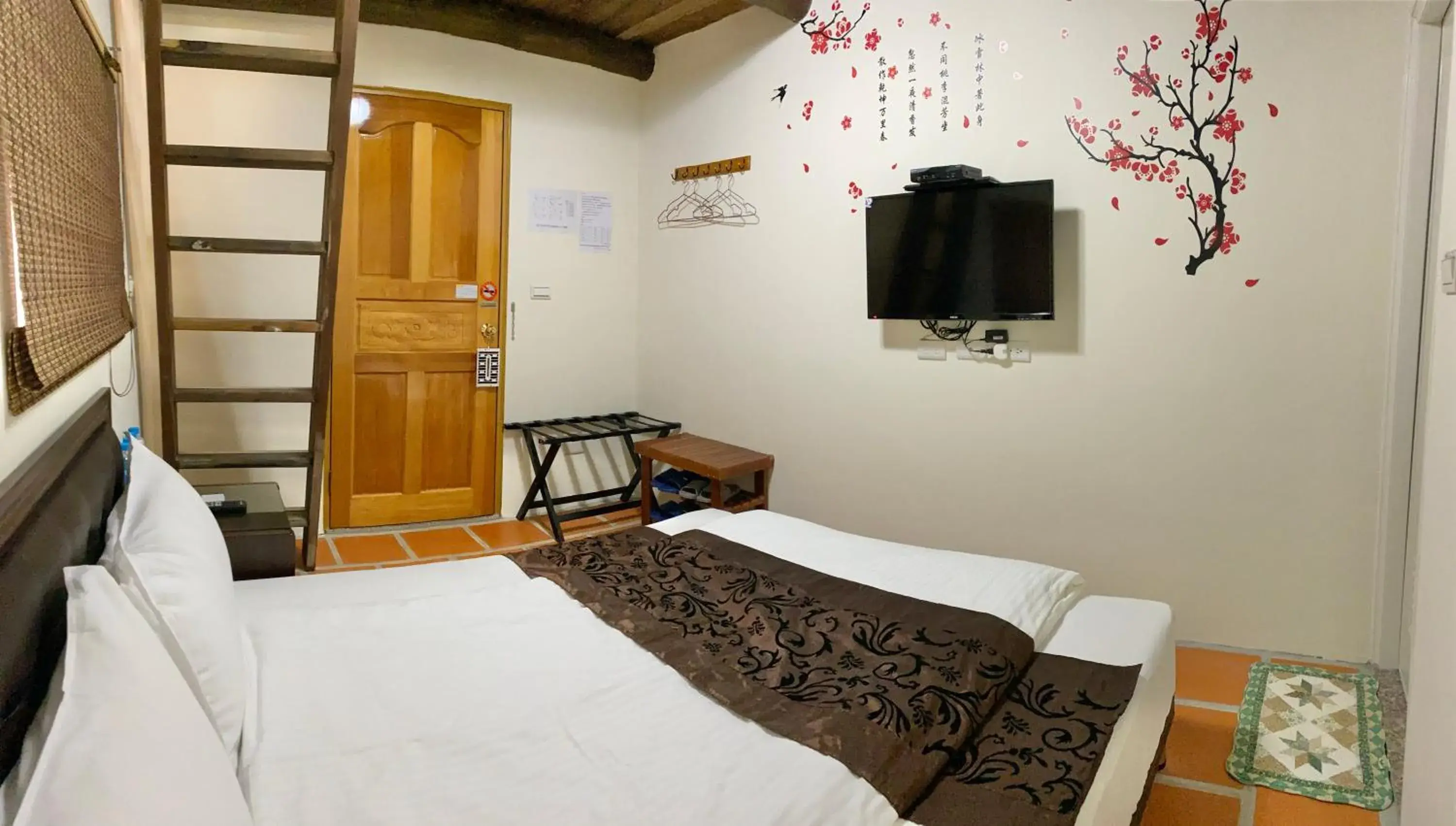 Quadruple Room with Private Bathroom - single occupancy in 嚨口秘境古厝民宿Longkou Mysterious Resort Quadruple Room with Private Bathroom - single occupancy in 嚨口秘境古厝民宿Longkou Mysterious Resort