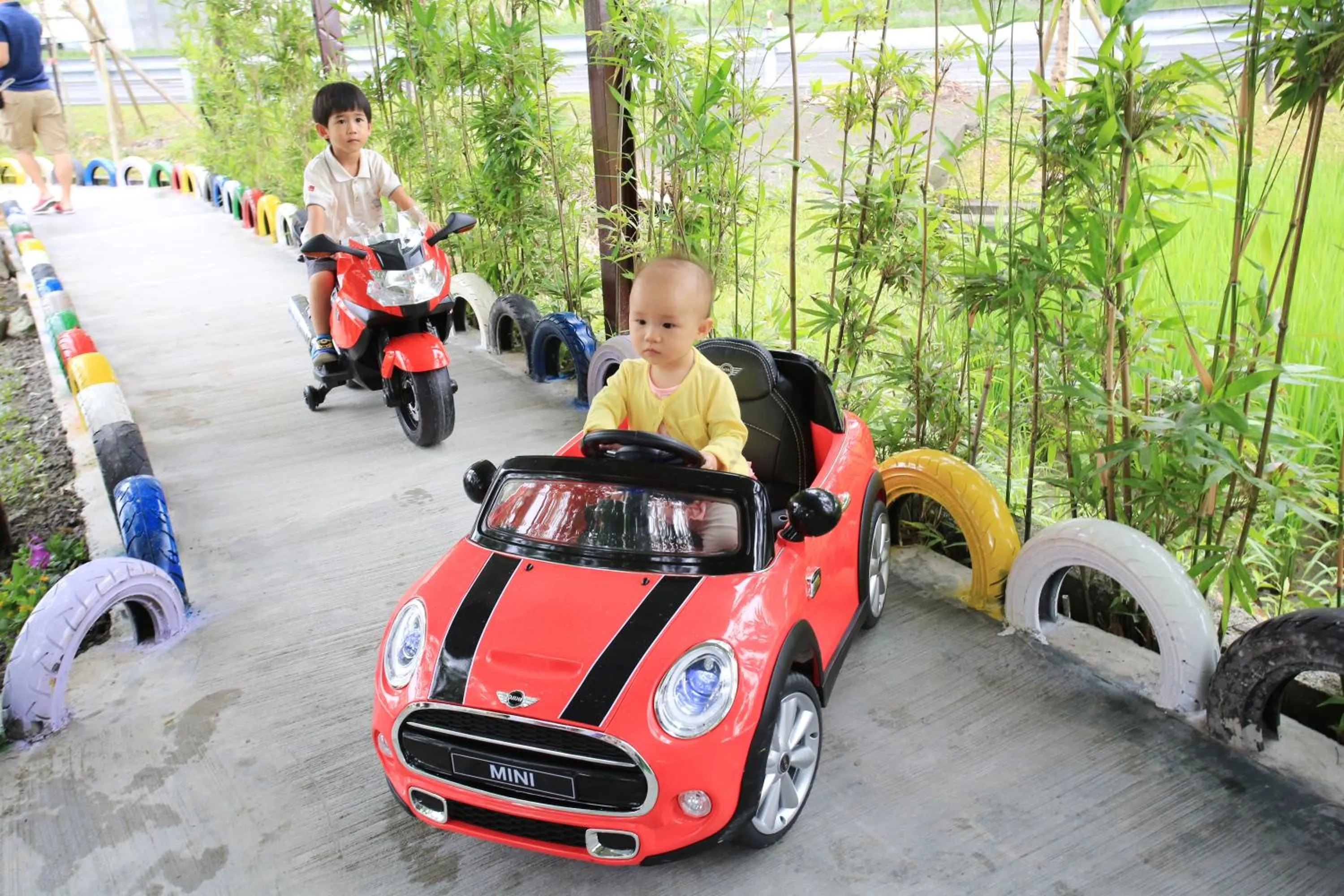 Children play ground in Sweetheart Homestay