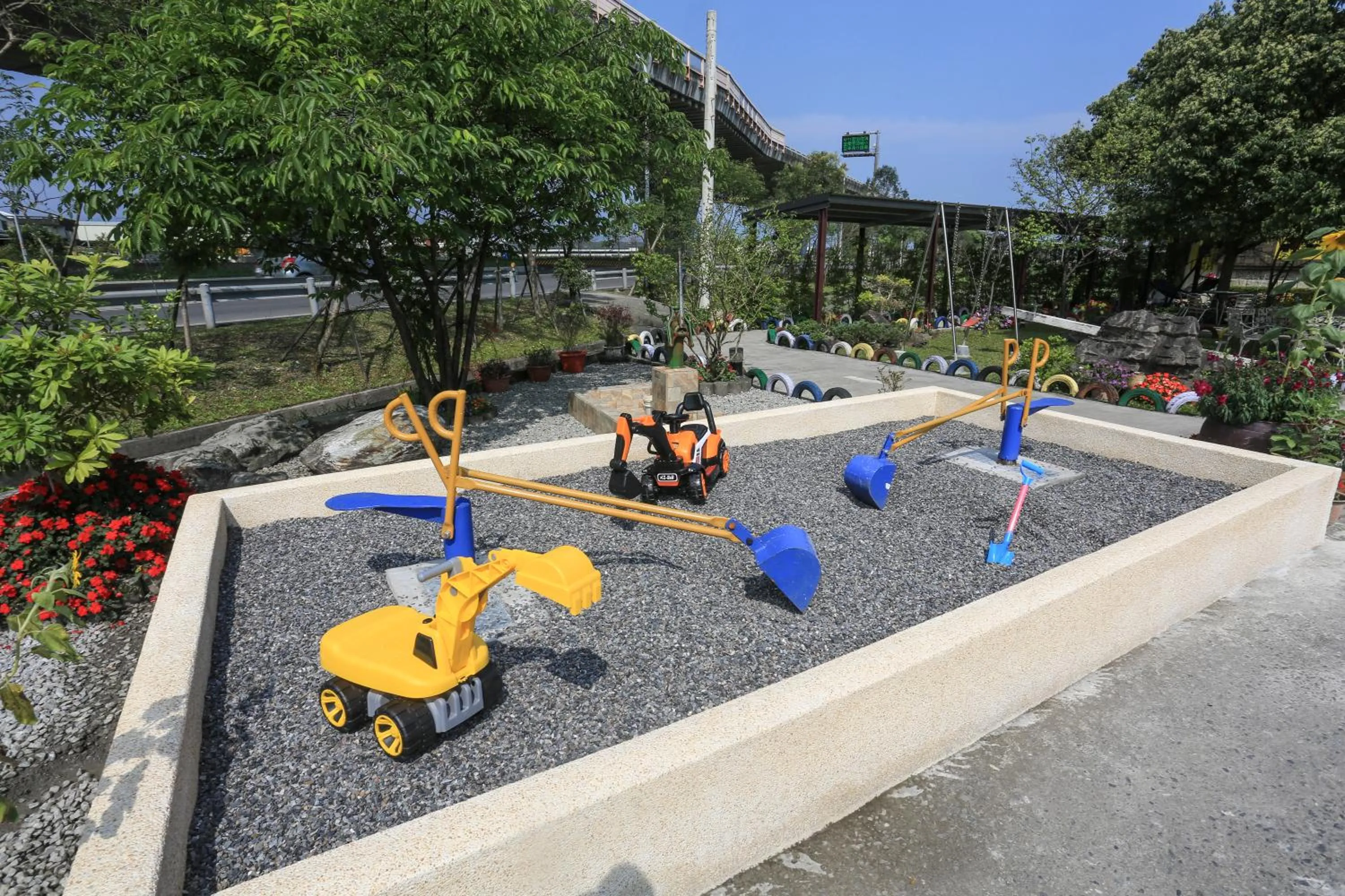 Children play ground in Sweetheart Homestay