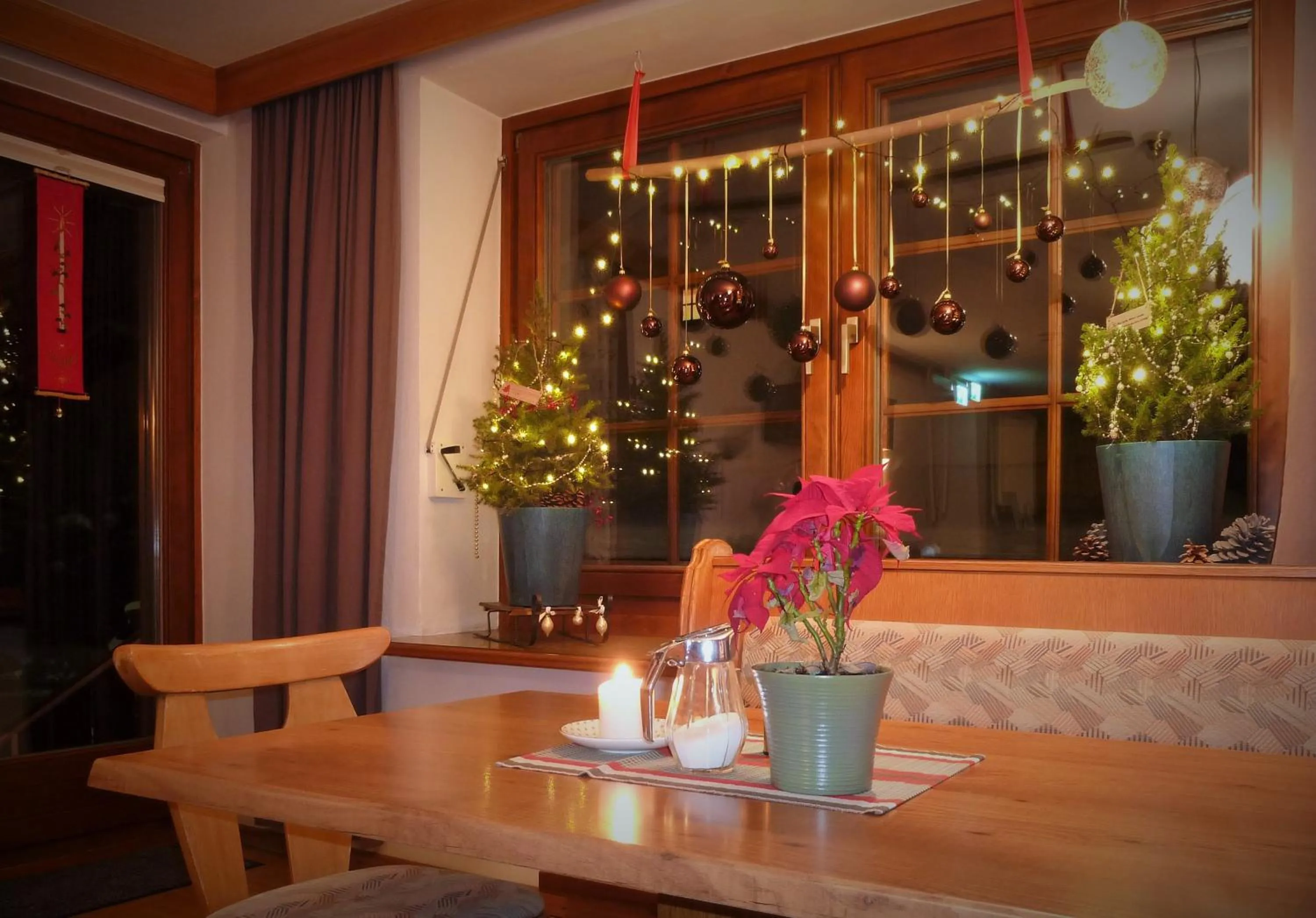 Restaurant/places to eat in Pension zu Hause