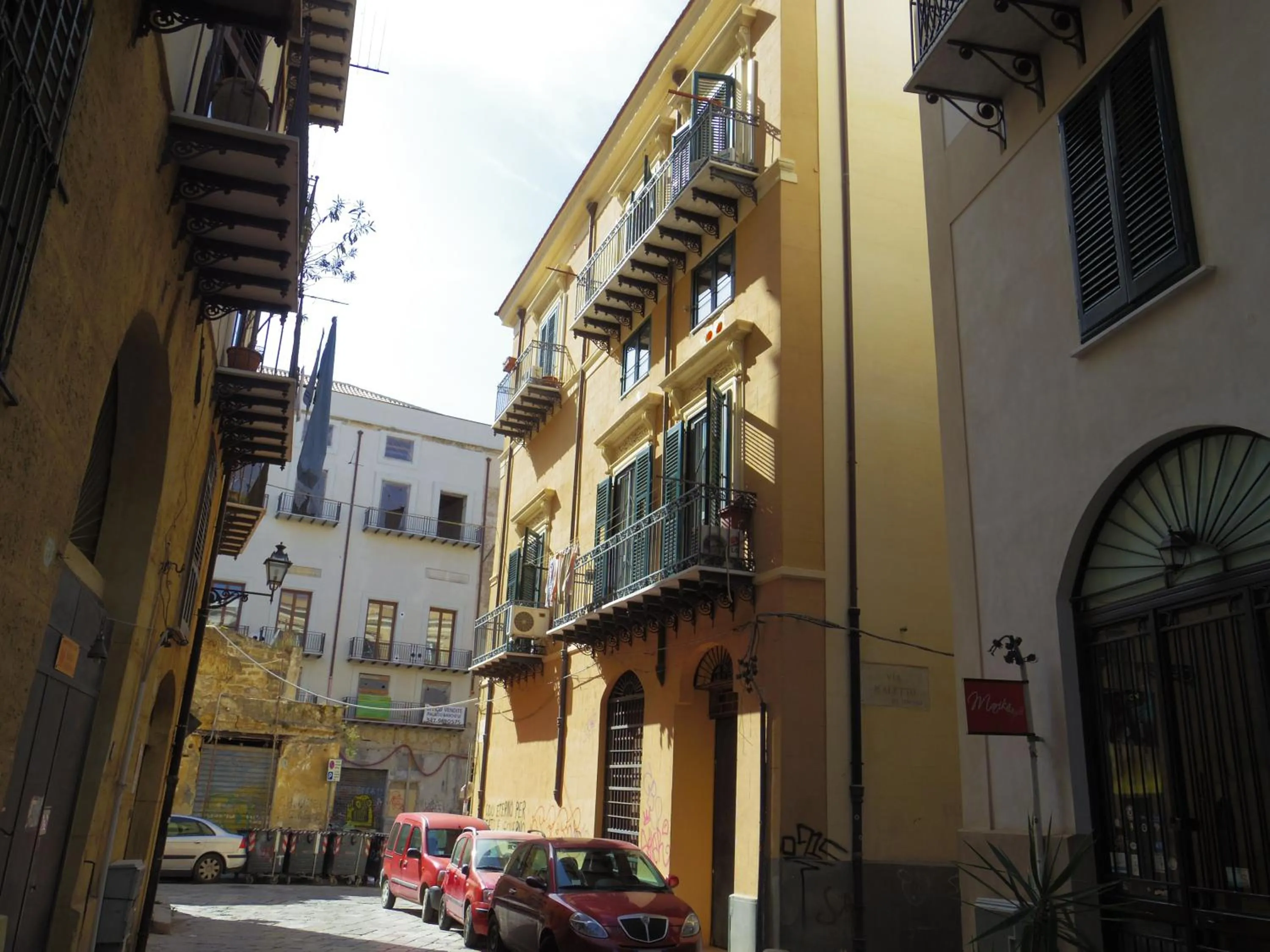 Property building in Home Maletto