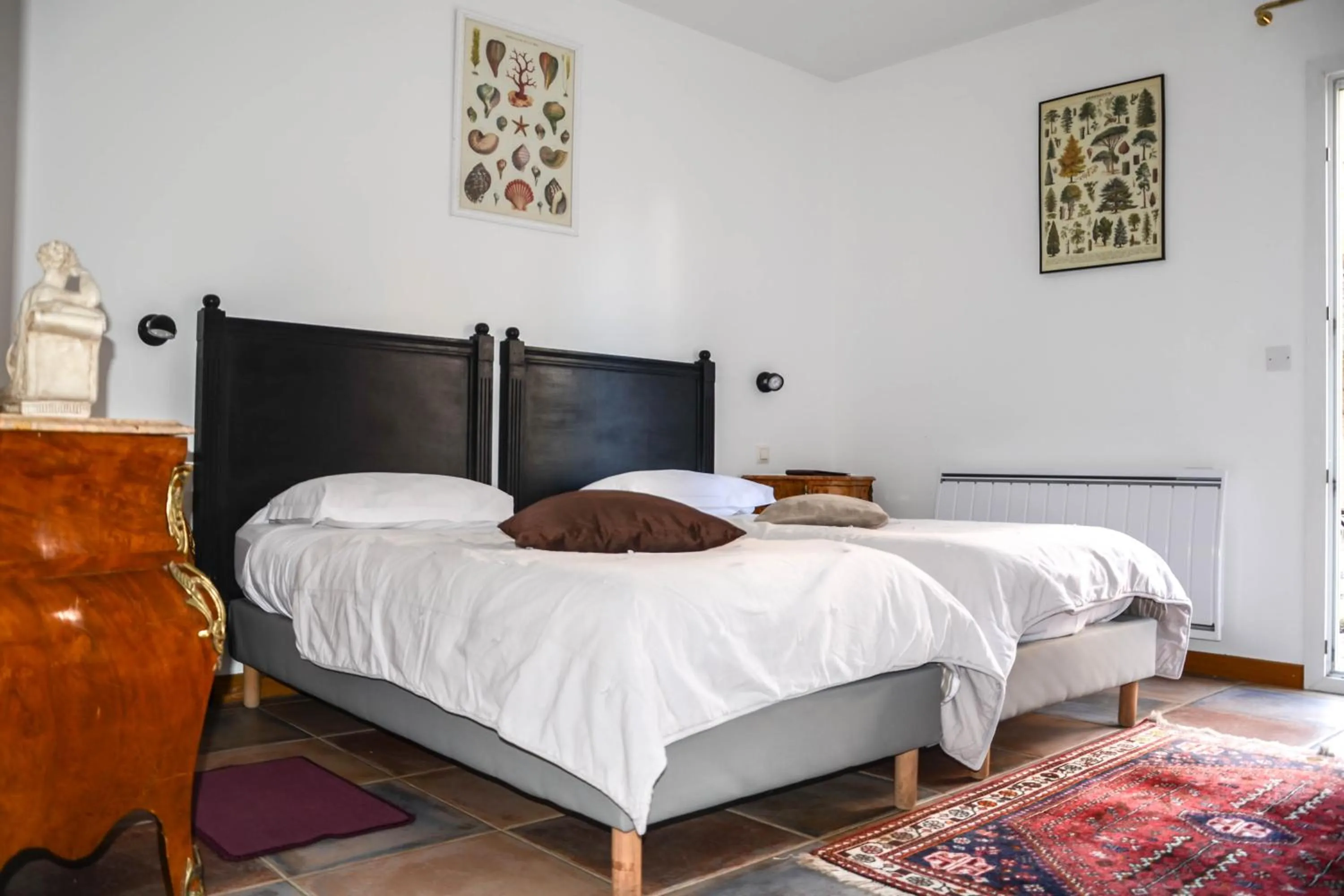 Bedroom, Bed in Logis Hôtel La Villa Boucicaut