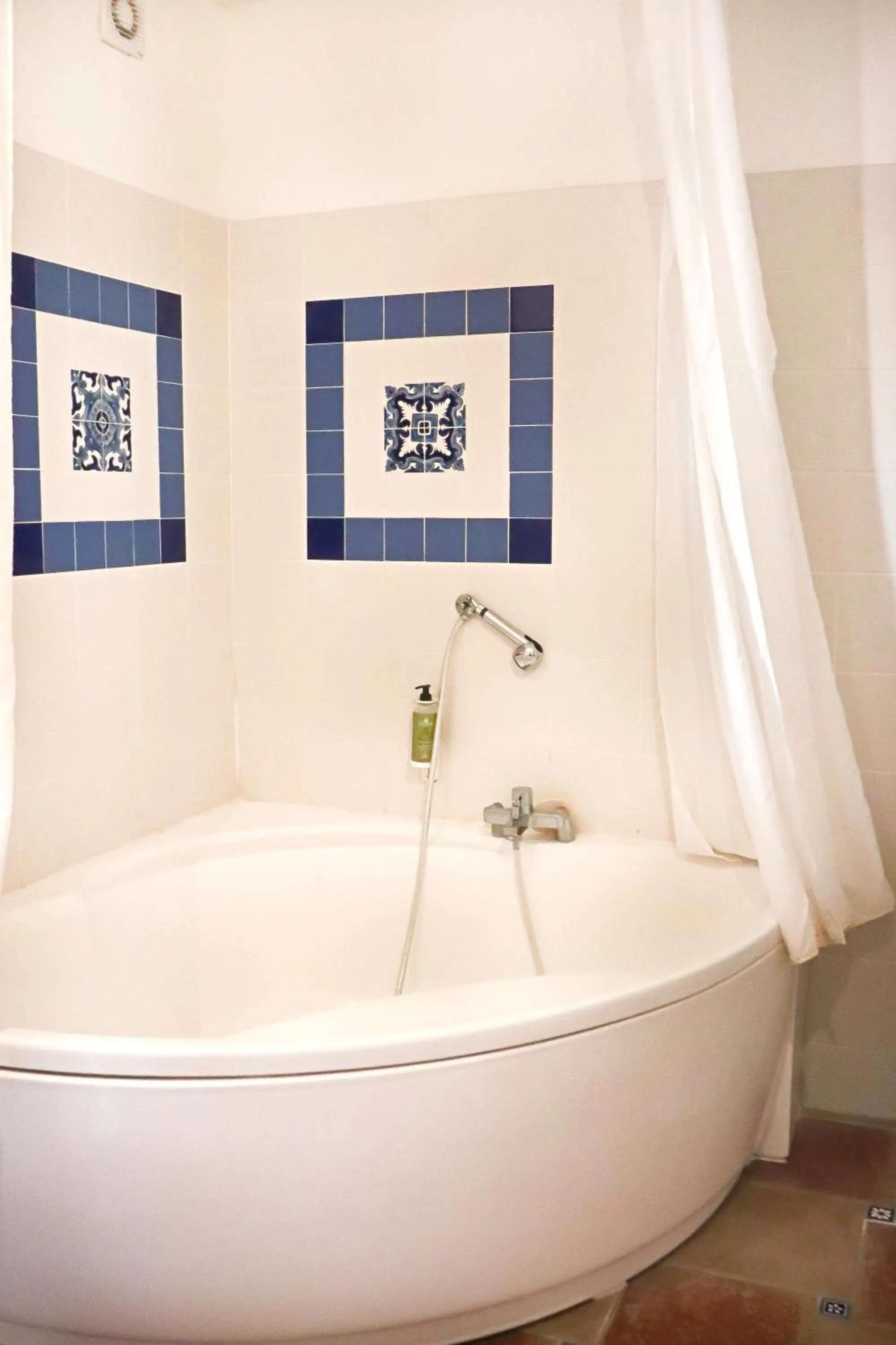 Bathroom in Logis Hôtel La Villa Boucicaut