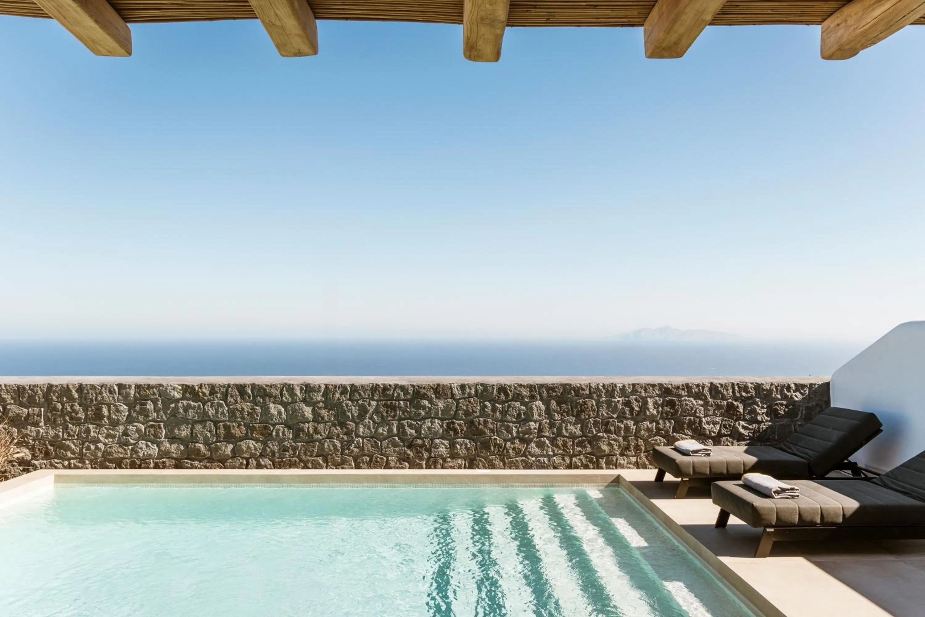 Toilet in NĒRO Suites by NOMÉE Hospitality Group